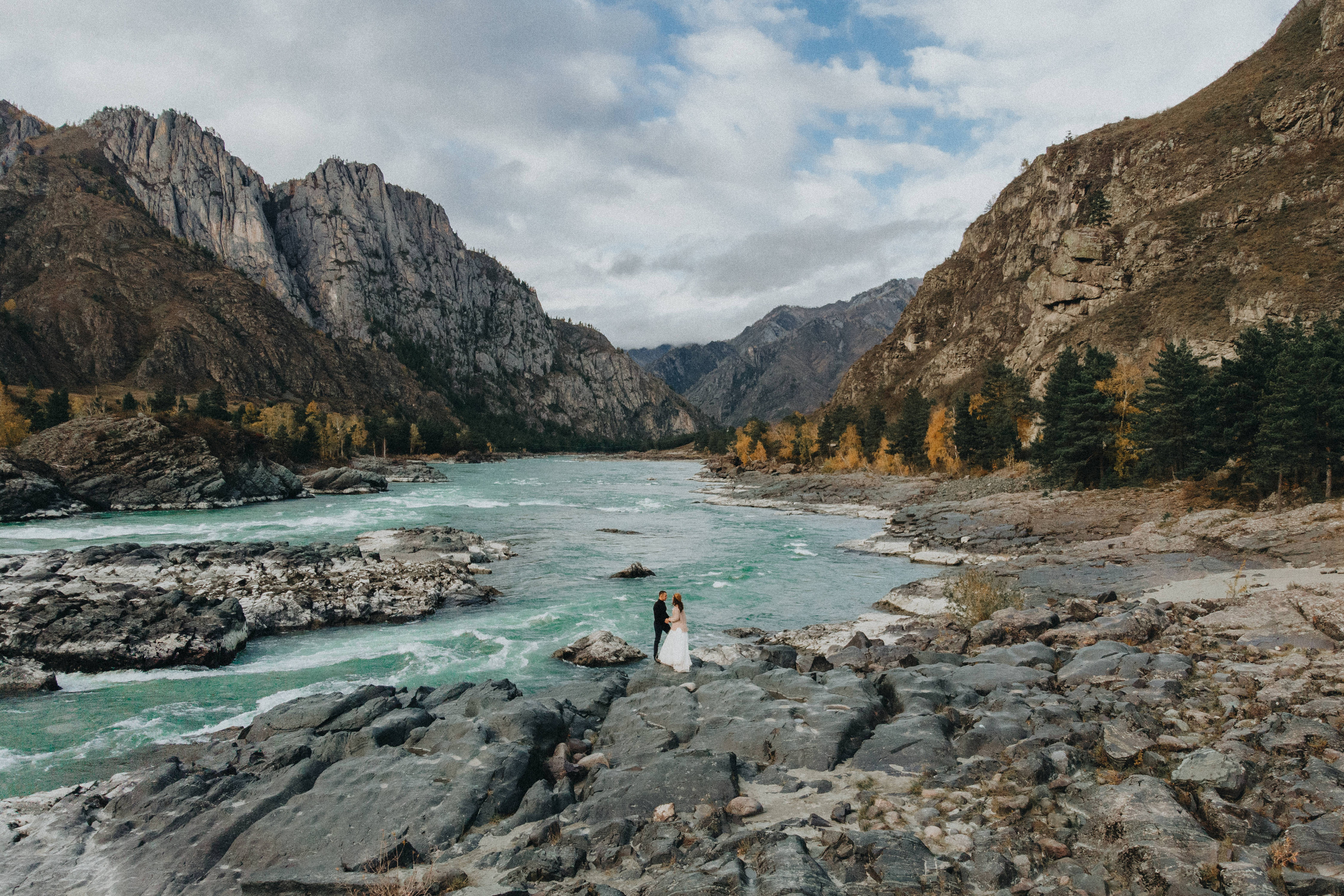 Capturing Love in the Heart of the Pacific Northwes