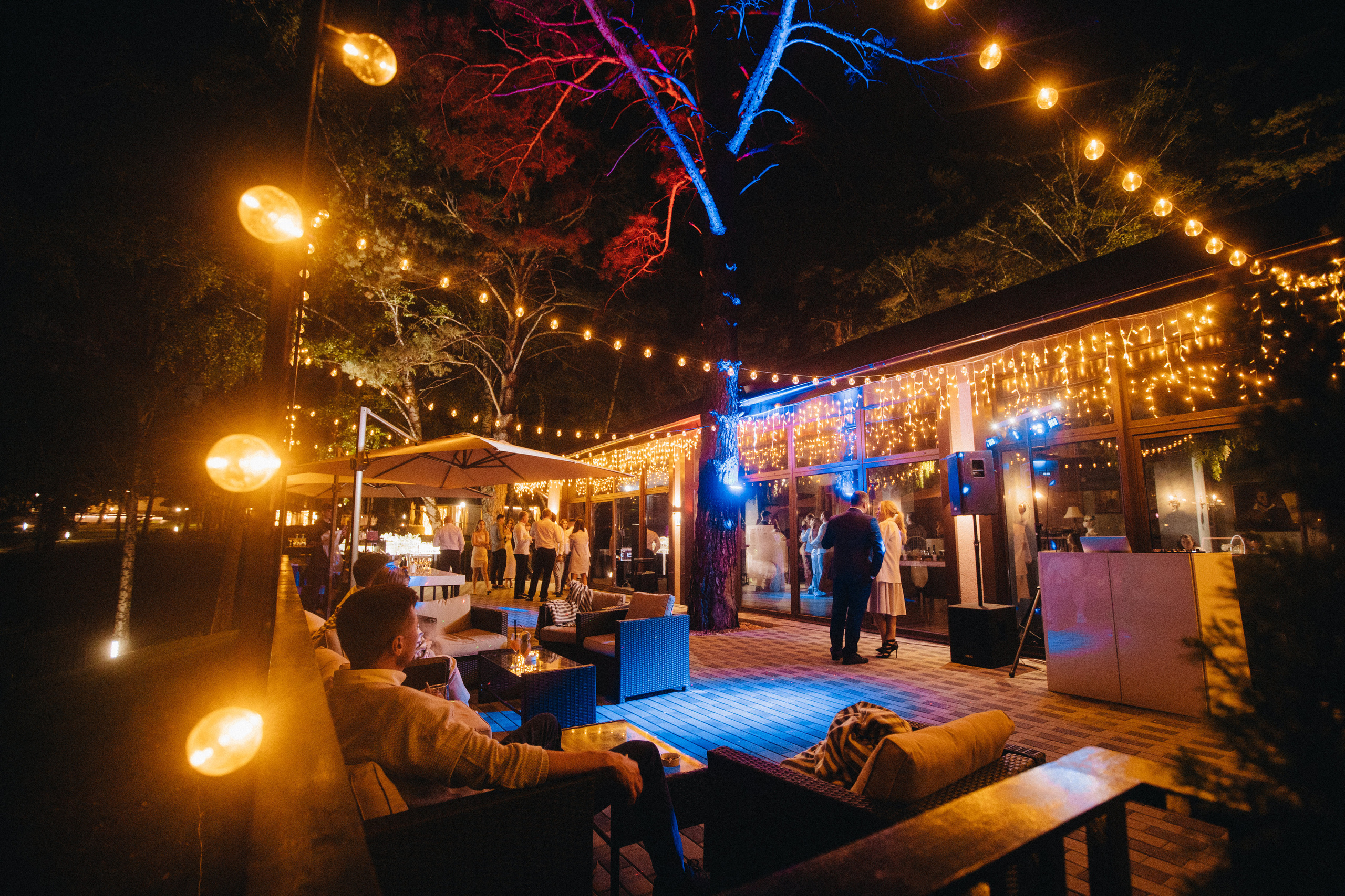 Bakker Wedding Photography in Portland, Seattle, Bend & Oregon Coast | Classic Black & White Wedding by Georgy Shishkin. Capturing Love in the Heart of the Pacific Northwes