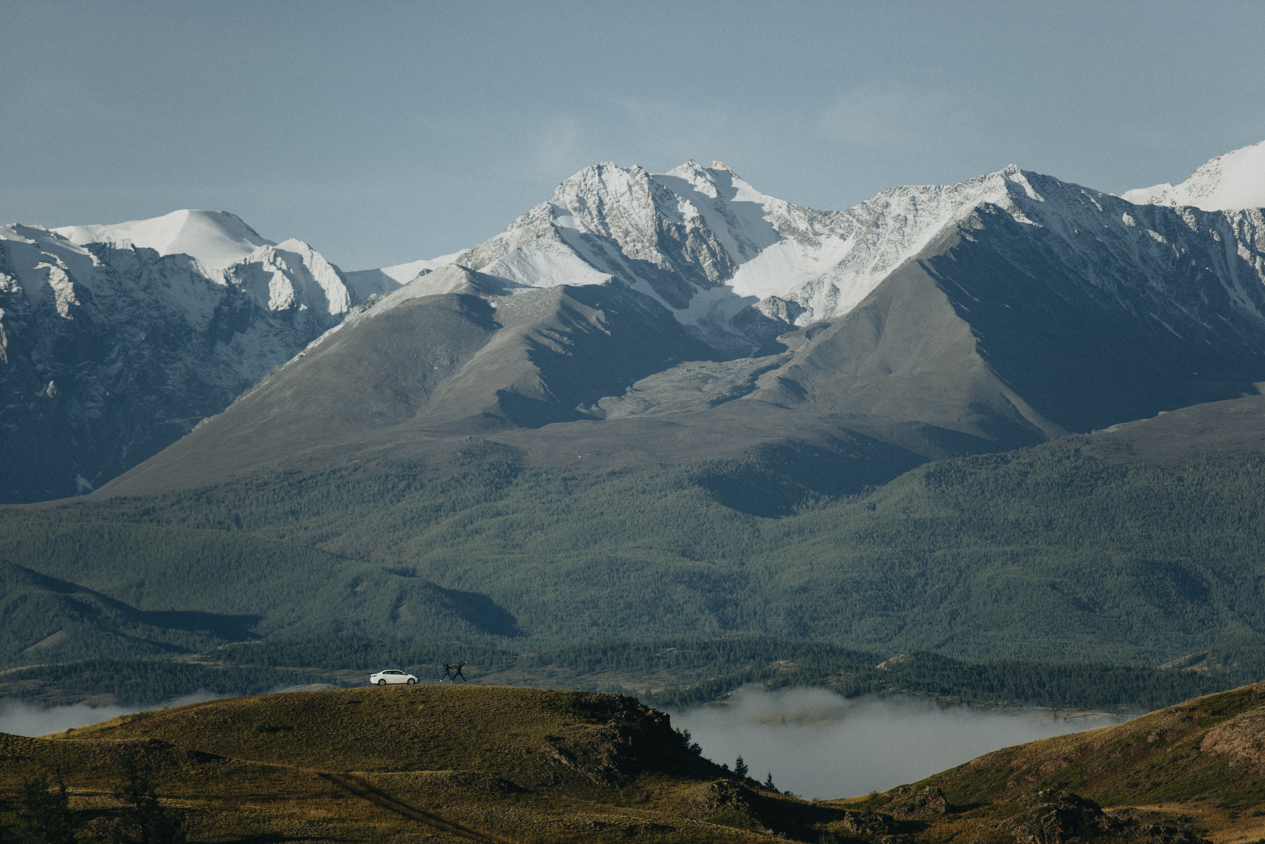 Portland, Seattle, Bend & Oregon Coast Elopement Photography | Alex & Michael's Mountain Wedding by Georgy Shishkin. Capturing Love in the Heart of the Pacific Northwes