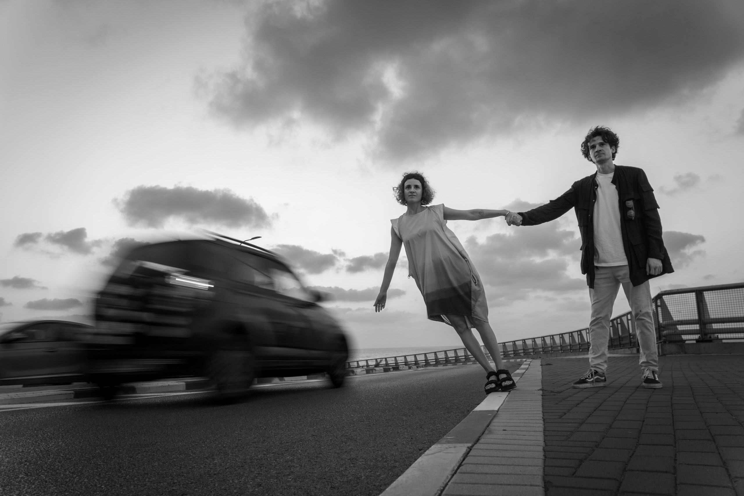 Sasha & Masha. Art and outdoor photography