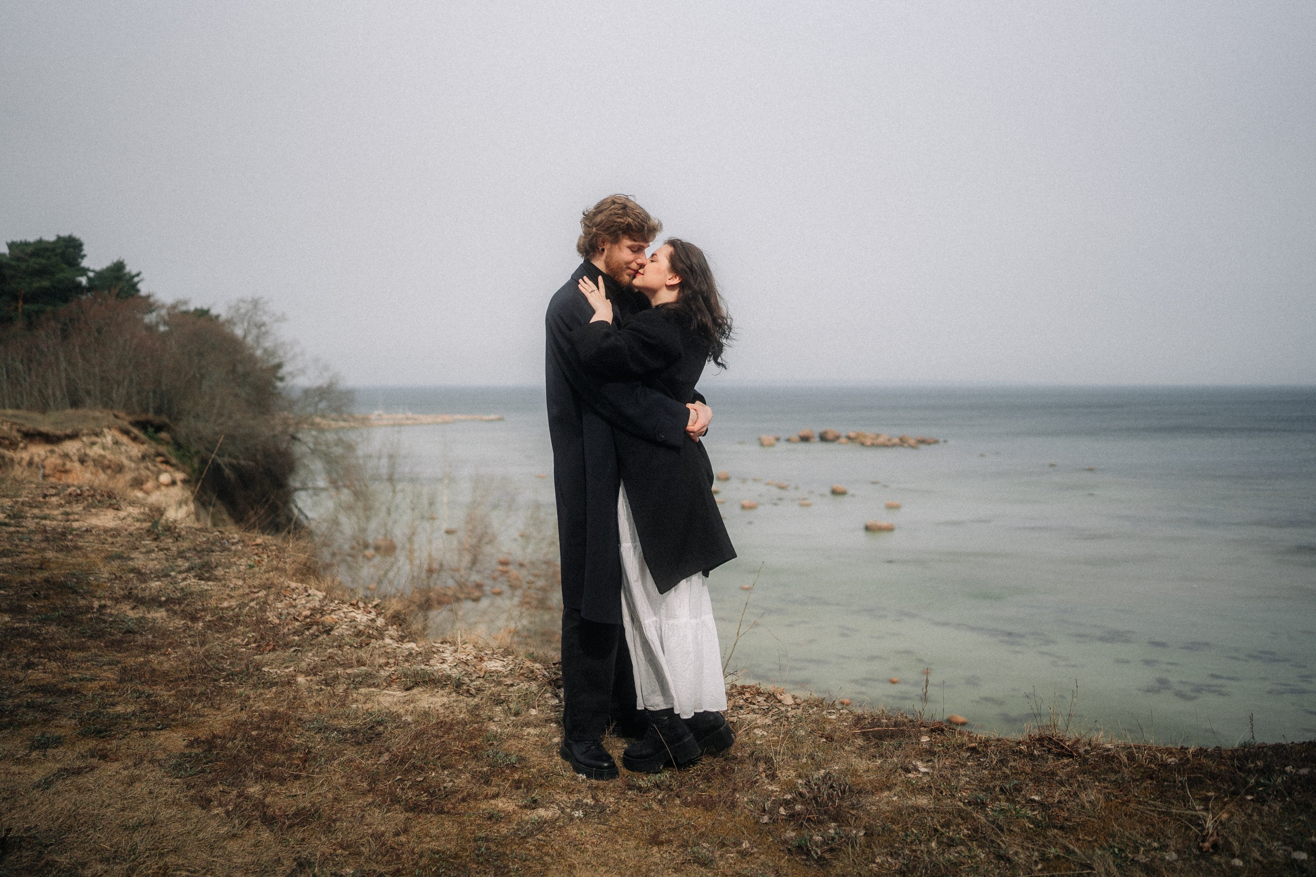 In Anticipation of Summer. Couple and Family Photographer in Tallinn, Sasha Kaloshin