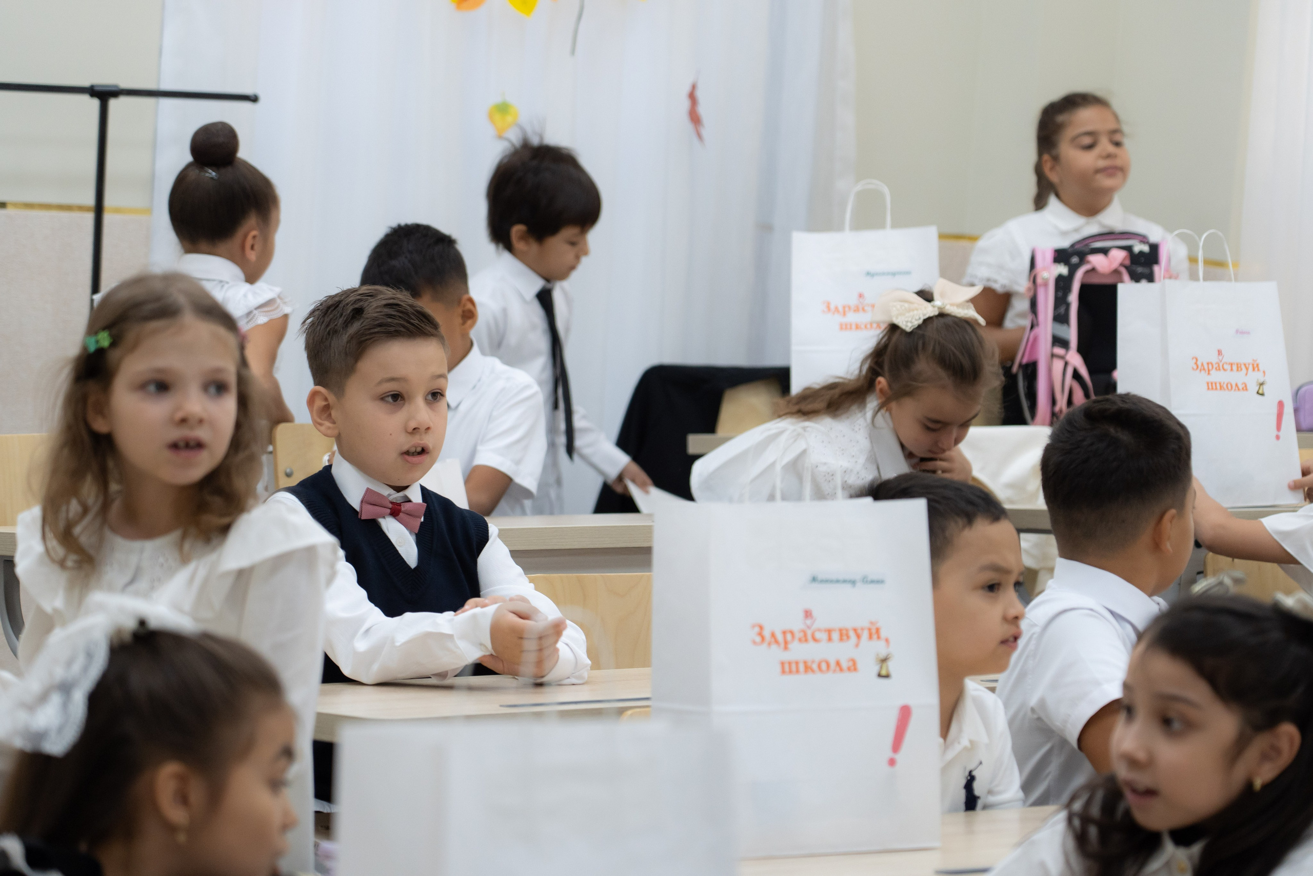 В школах Узбекистана прозвенел Первый звонок. Георгий Намазов | Фотограф в Ташкенте