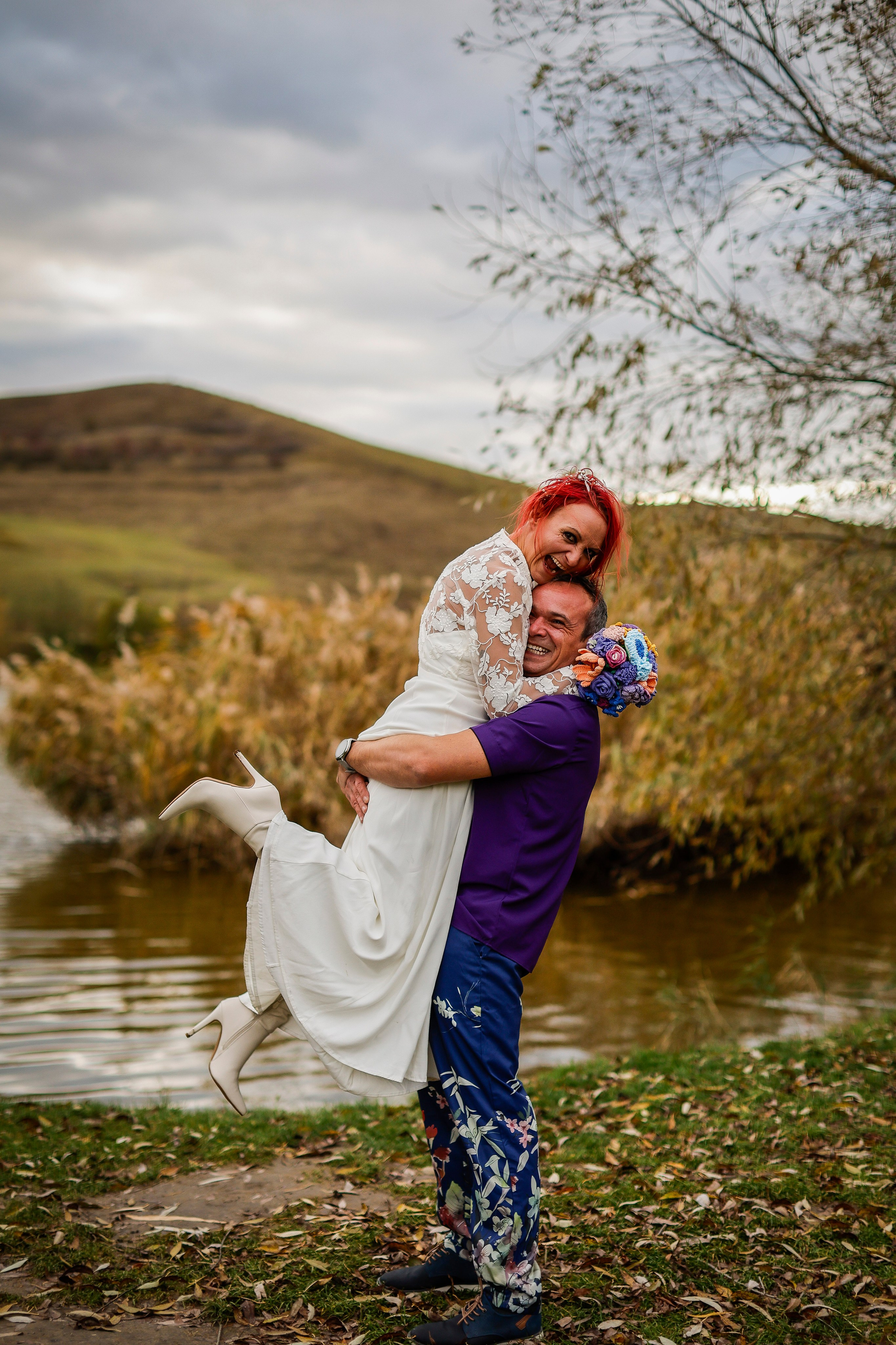 Oana&Bogdan — distractie, rasete, amintiri. Rares Bucur is a professional wedding photographer based in Cluj-Napoca, Romania, specializing in wedding photography