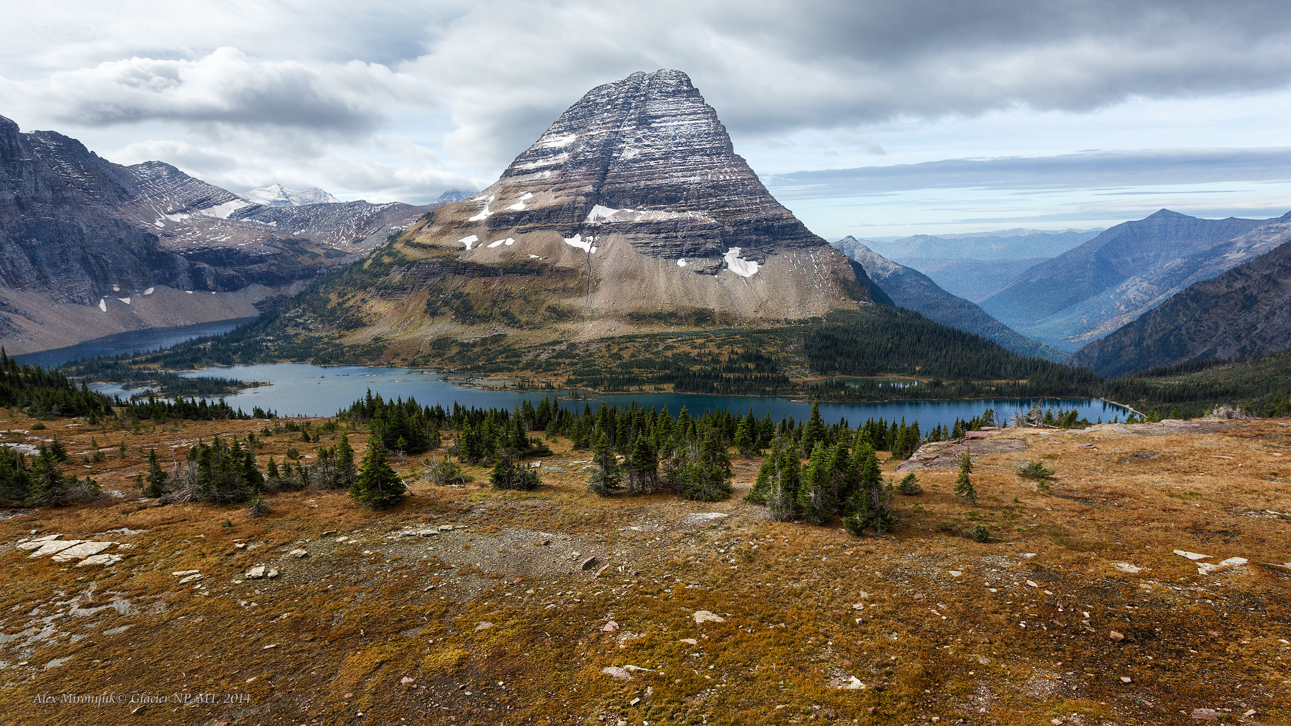 Glacier National Park. Pet, Senior, Landscape, portrait studio, photographer in Miami and Sou