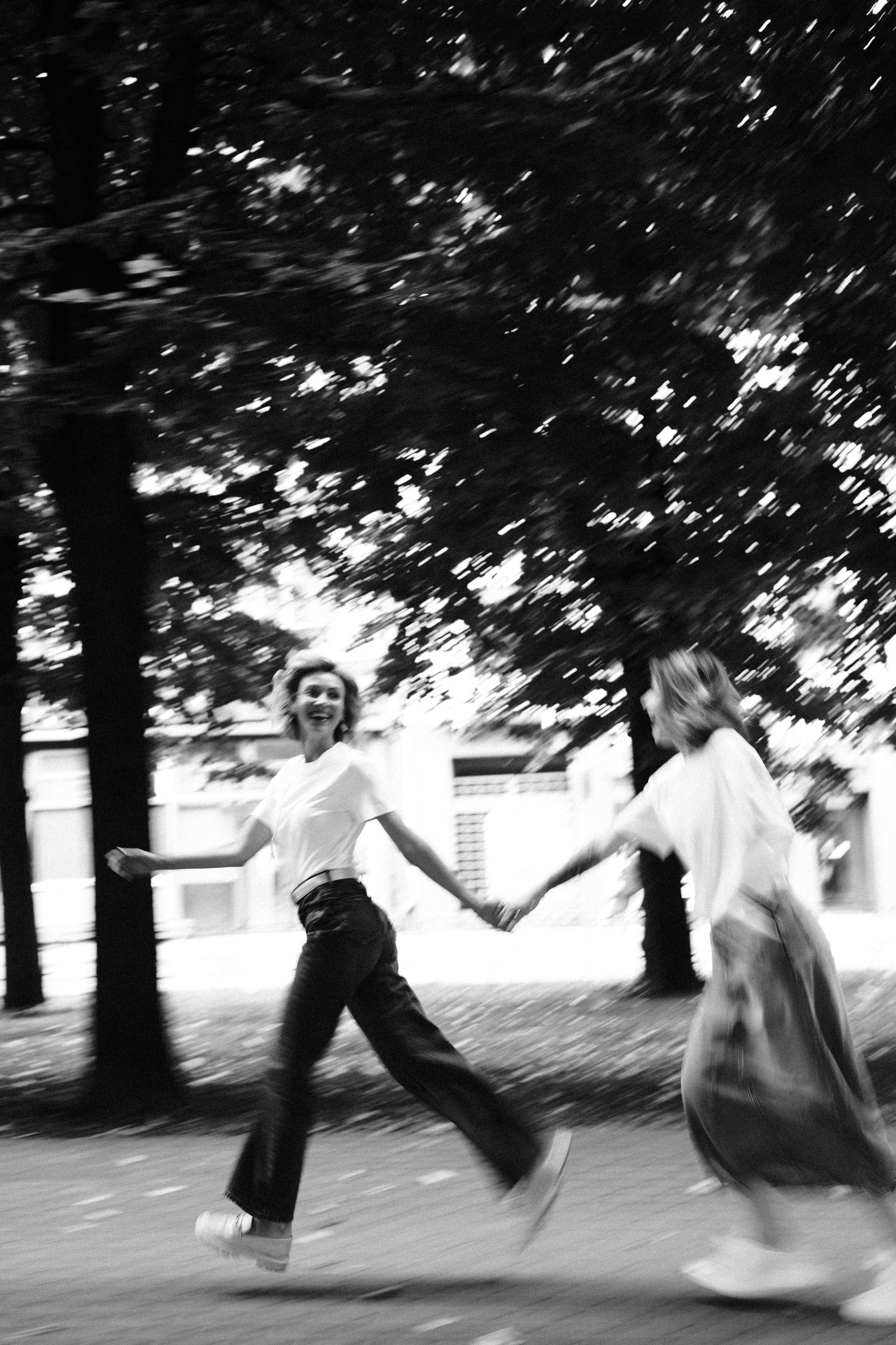 Две подружки в Риге. Свадебный фотограф в Риге — Вячеслав Лучненков