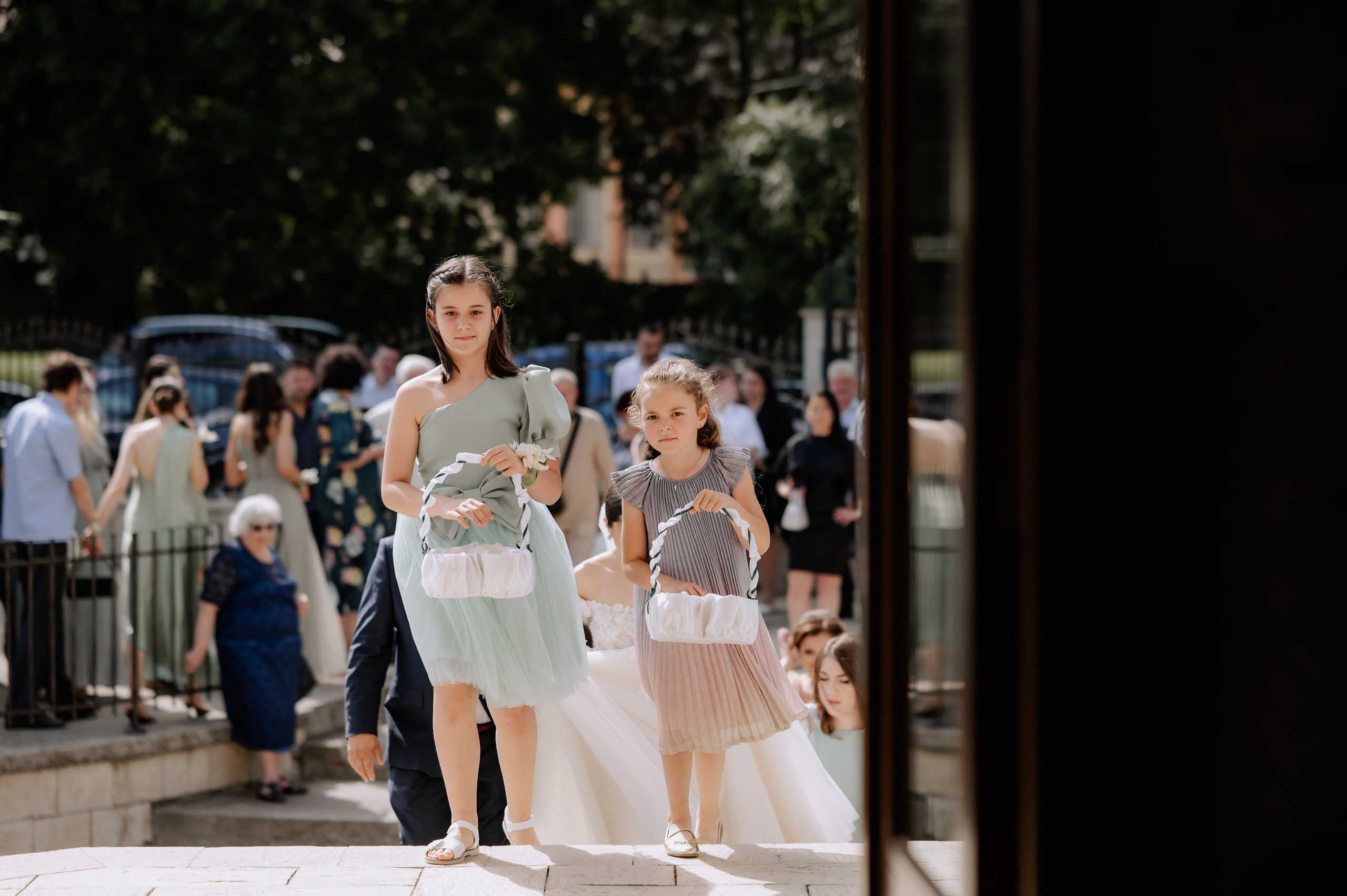 Nunta la Hotel Capitol Iasi. Proud Vision Weddings | Wedding Photography & Film — Servicii profesionale Foto Video Nunta Iasi