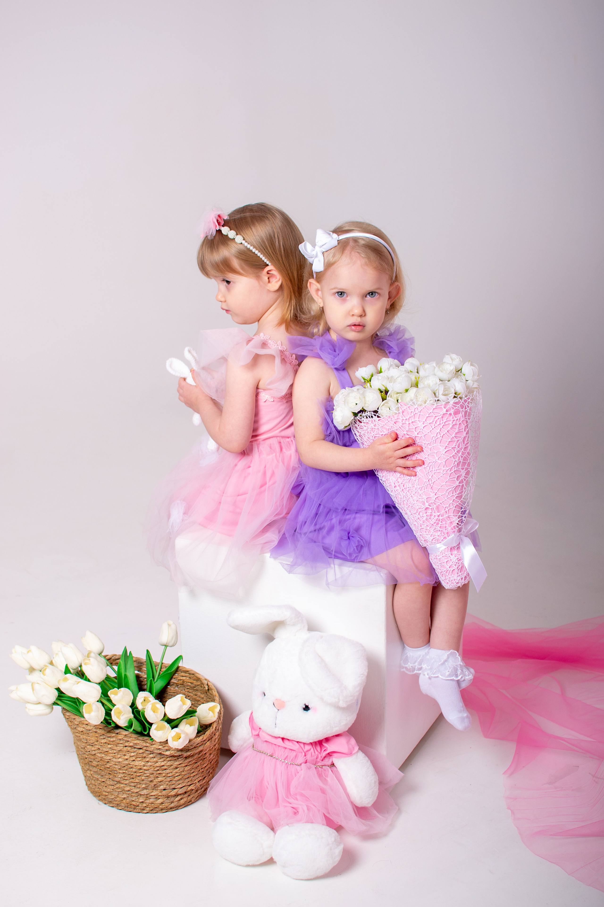 Сестрички. Фотограф новорожденных в Темиртау и Караганде Любовь Жукова newborn