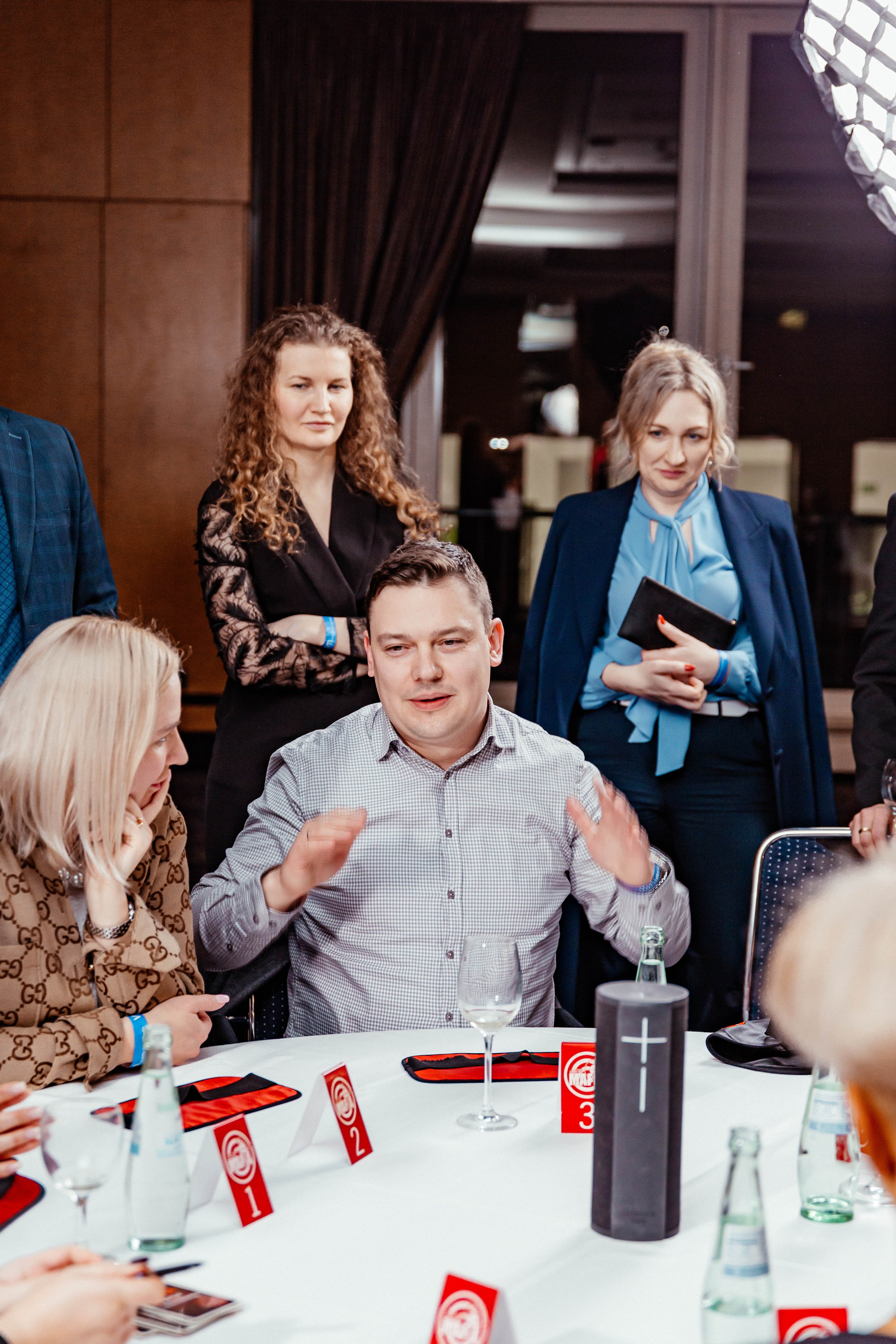 Club Bizon. Portrait family photographer in Berlin Elena Zakh