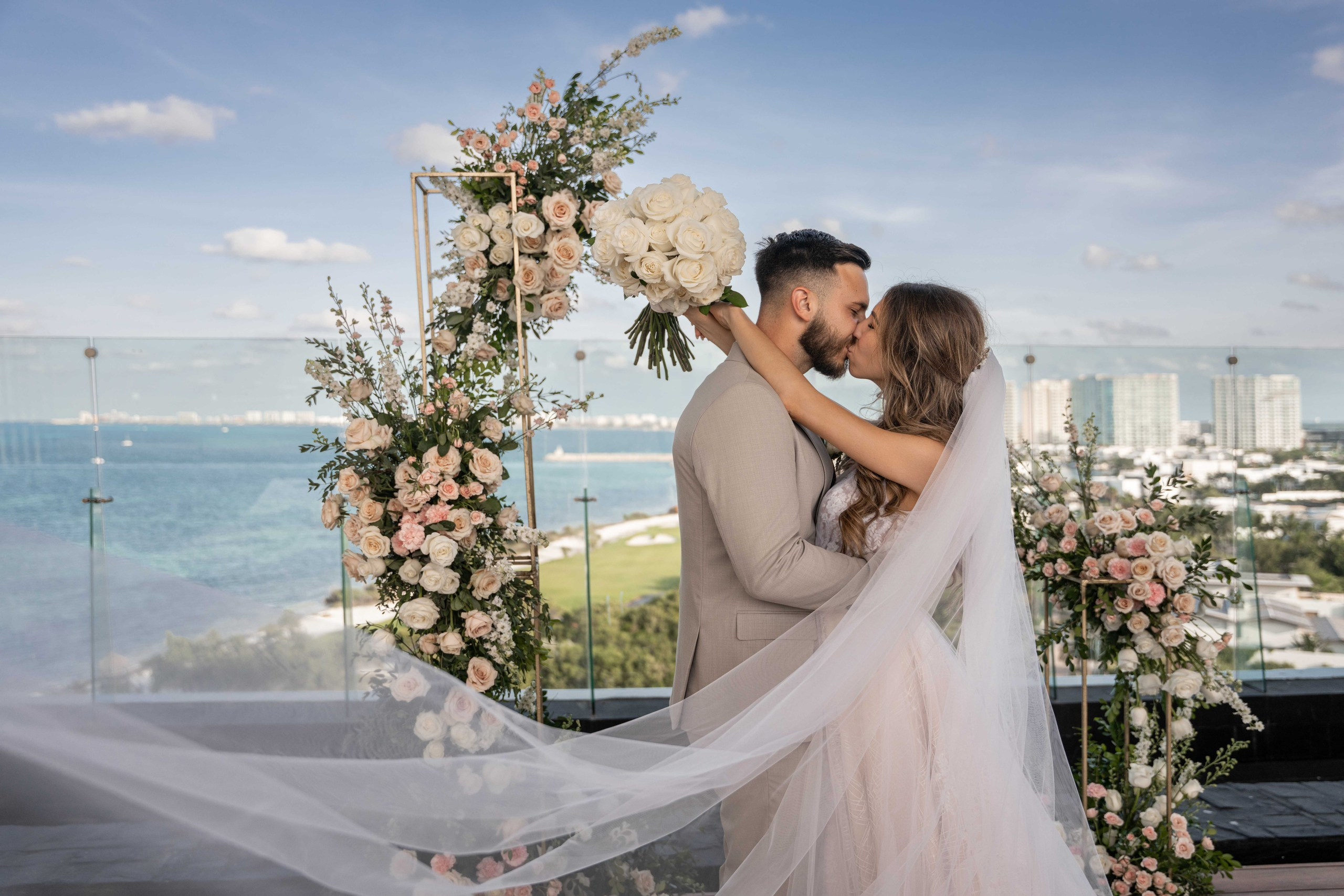 WeddingPhotos. Wedding photos and videos. Cancun, Tulum, Playa del Carmen, Los Cabos