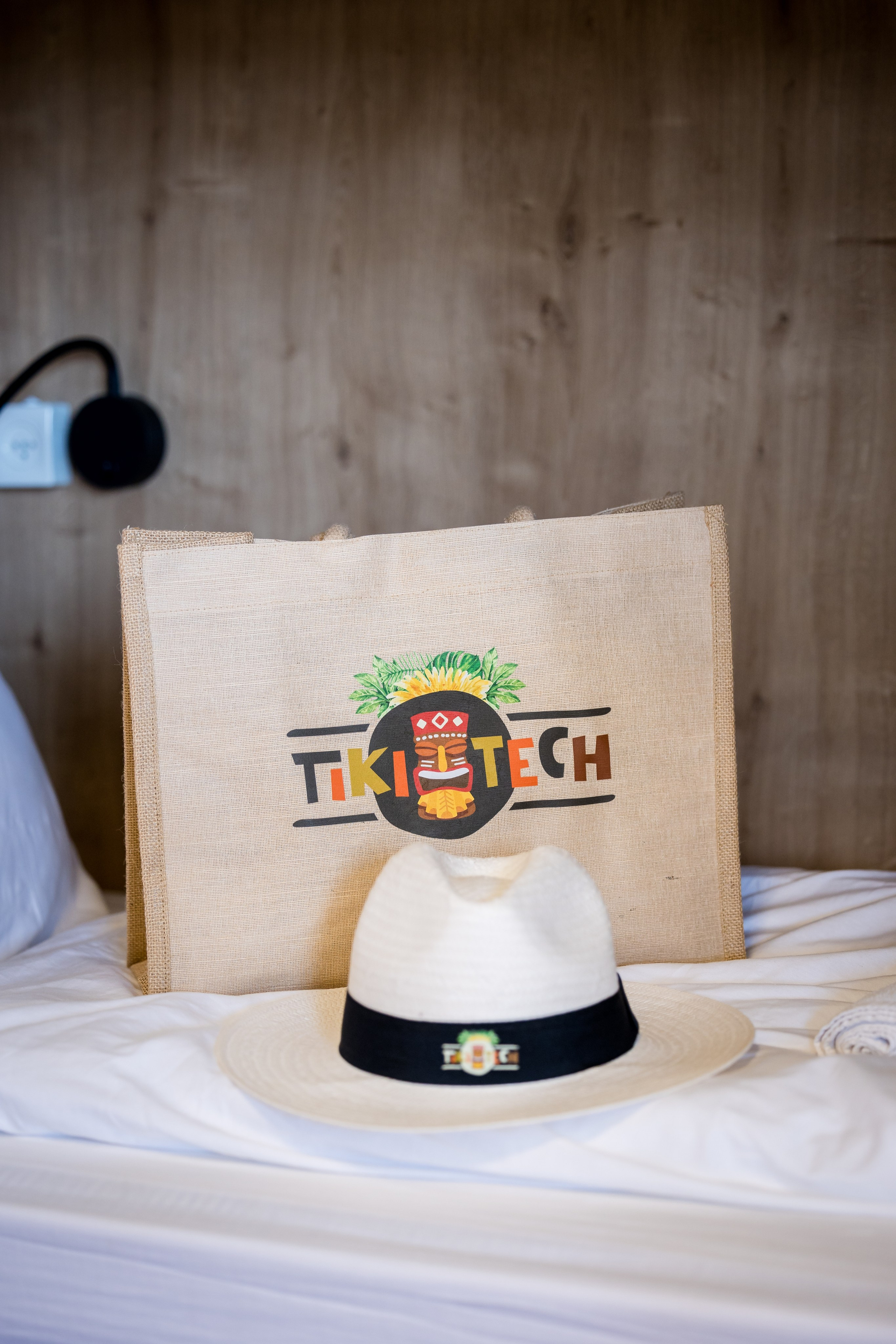 Playtika TIKI TECH. AMIR BUCHNIK PHOTOGRAPHER