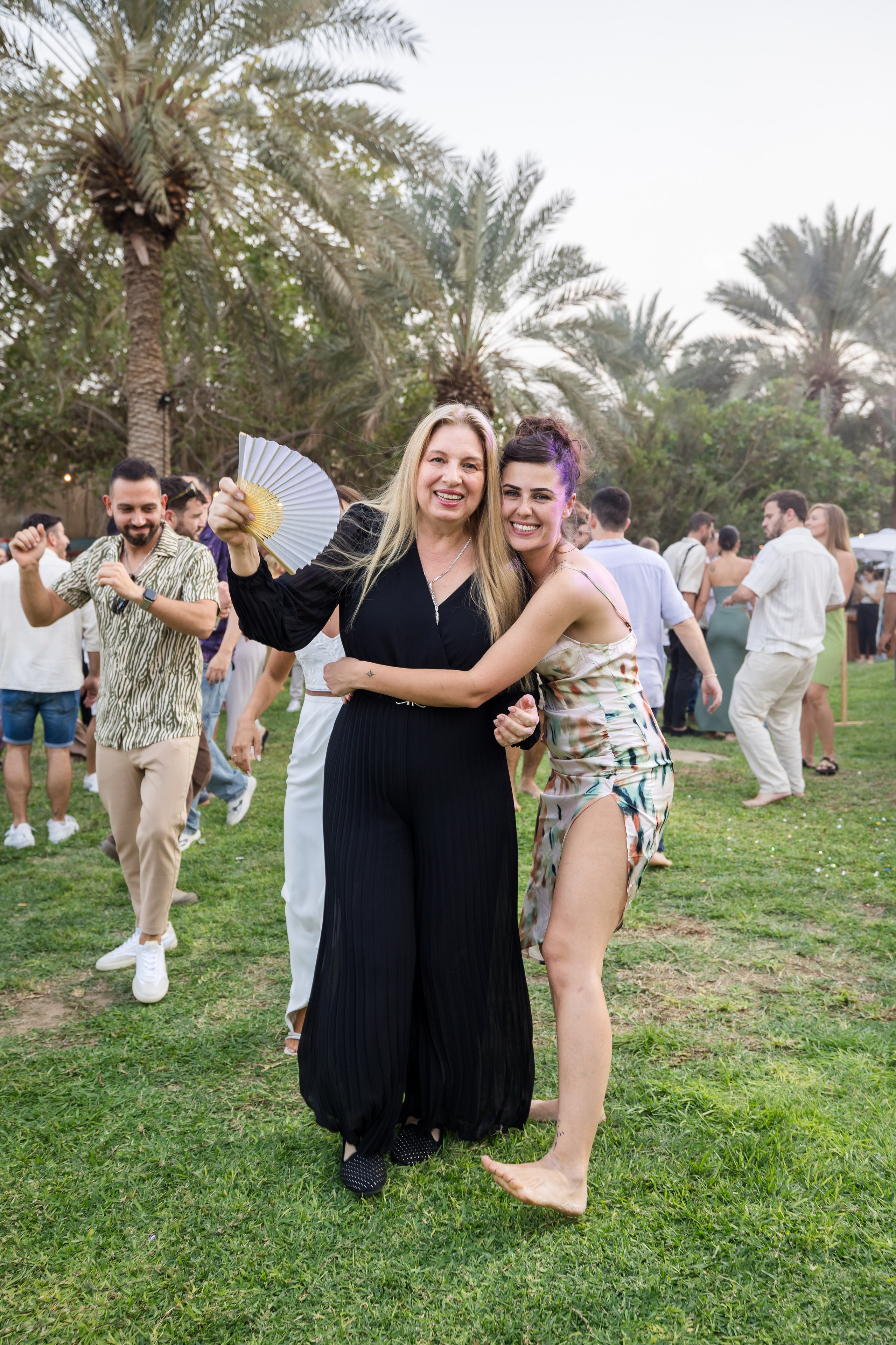 Shirley & Yoav. AMIR BUCHNIK PHOTOGRAPHER