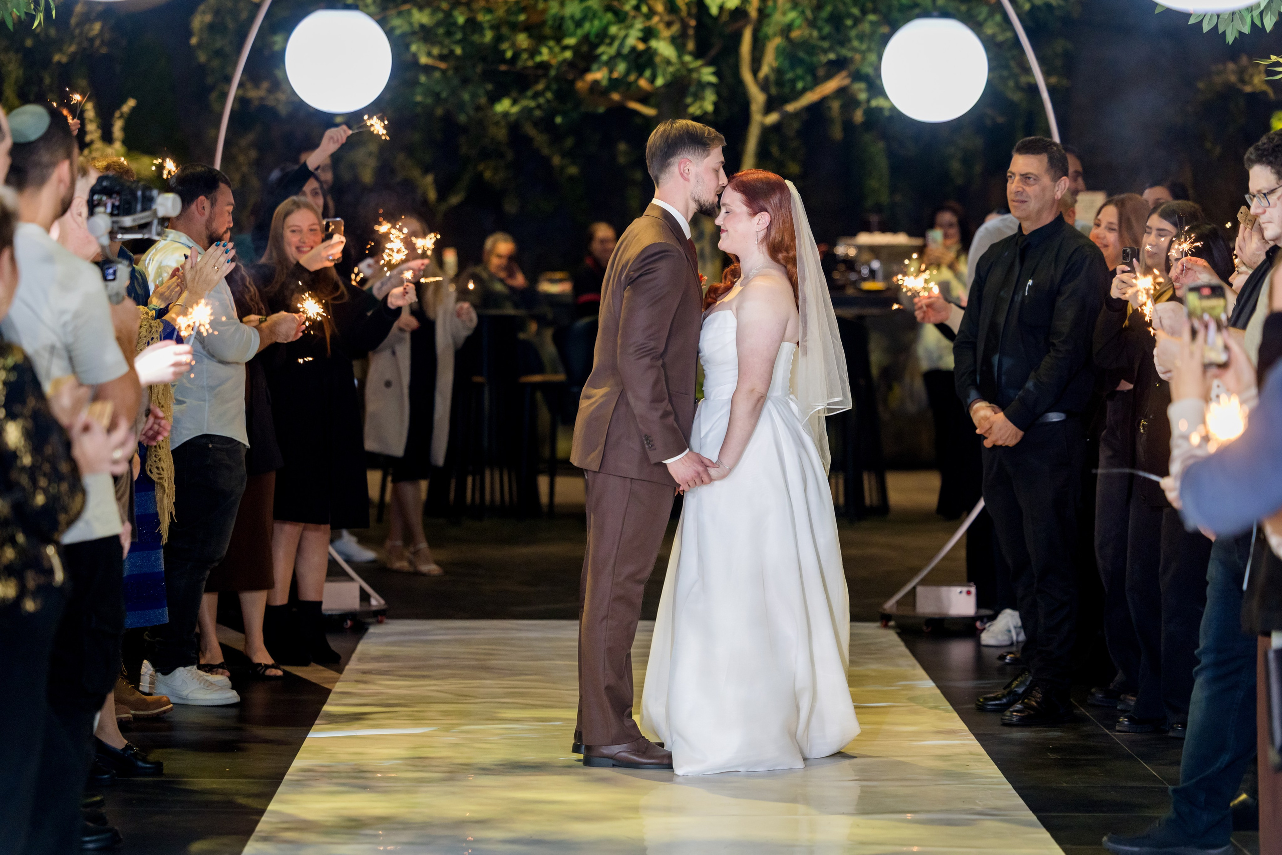 Karen & Nikita. AMIR BUCHNIK PHOTOGRAPHER