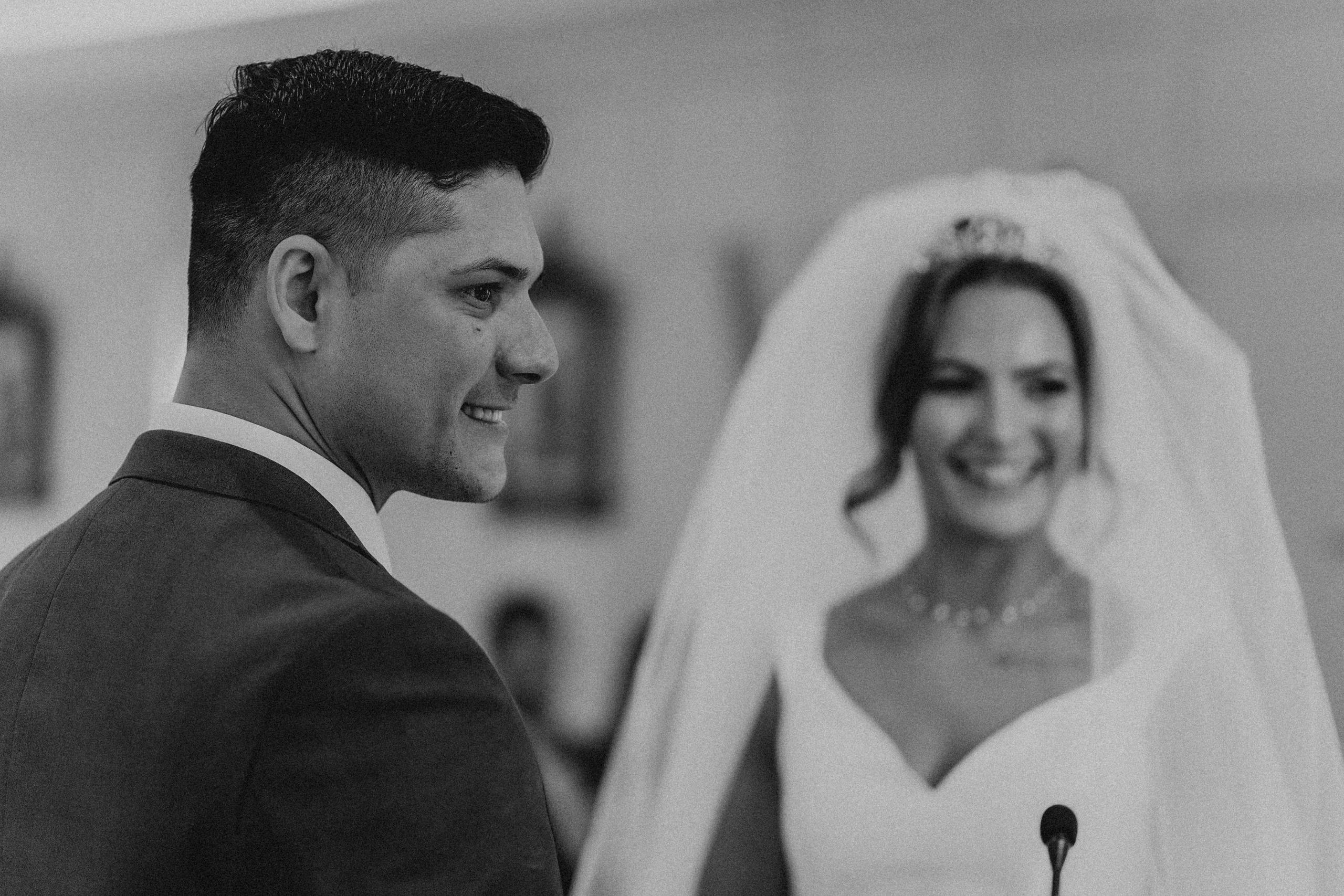 Megan & Oneias. Main