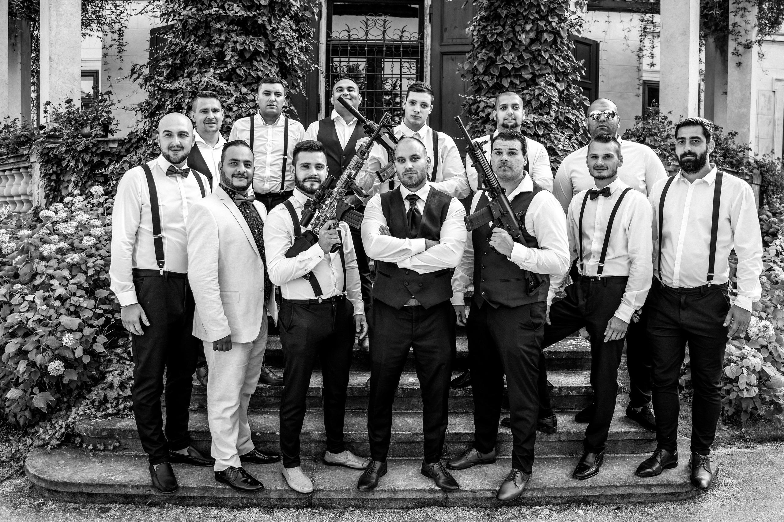 Pavel & Yveta. Svatební fotograf a kameraman v Česku a po celé Evropě — Teplice, Ústí nad Labem, Praha, Drážďany