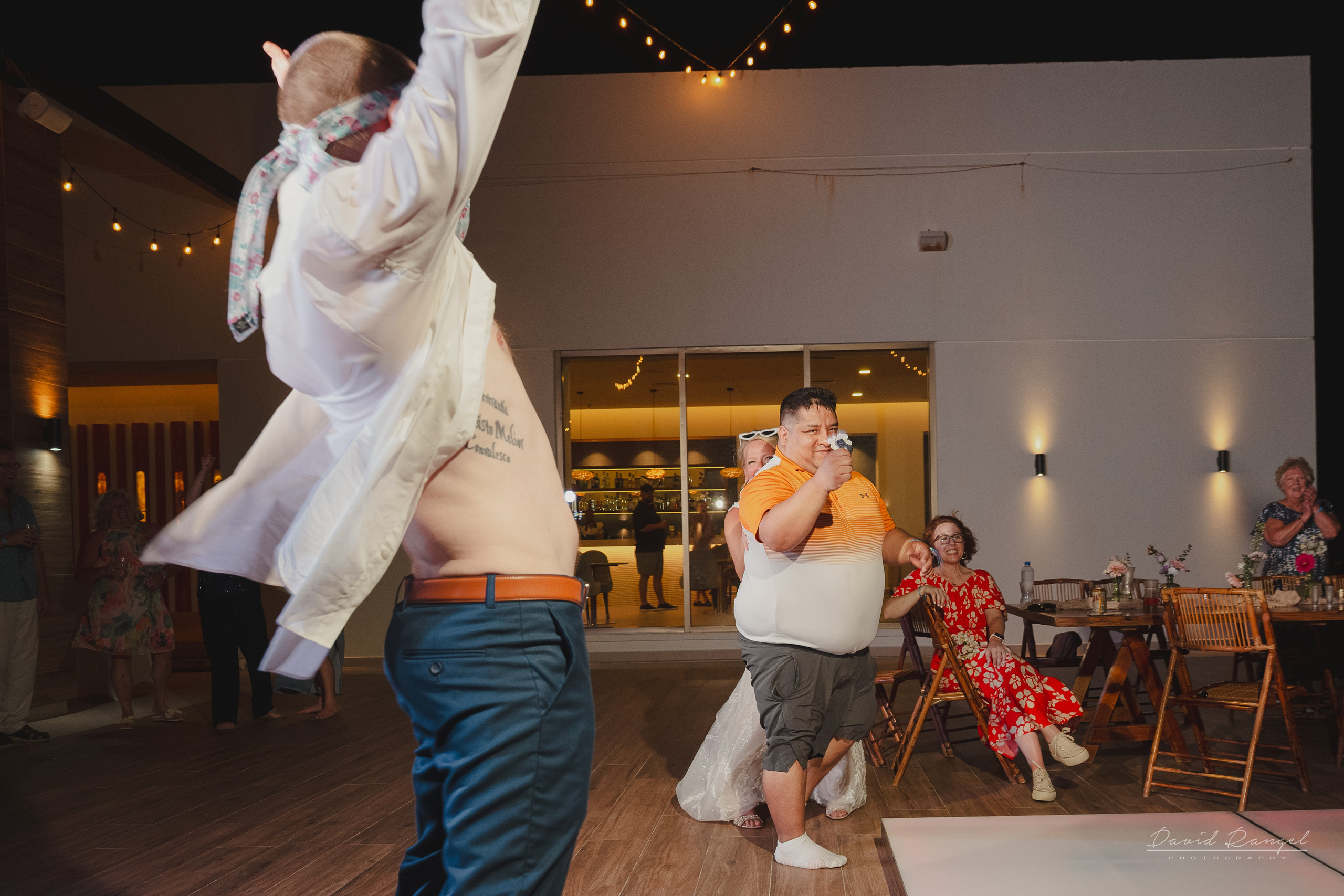 Destination Wedding at Royalton Splash Riviera Cancun. Destination wedding photographer based in Cancun and Riviera Maya with service worldwide