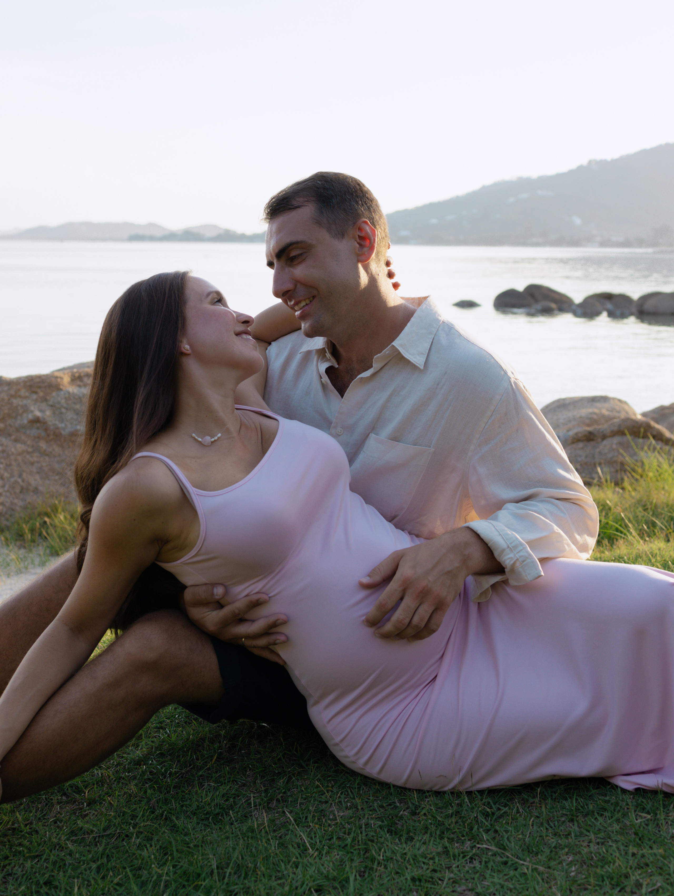 PREGNANCY PHOTOSHOOT. Photographer on Koh Samui Elena