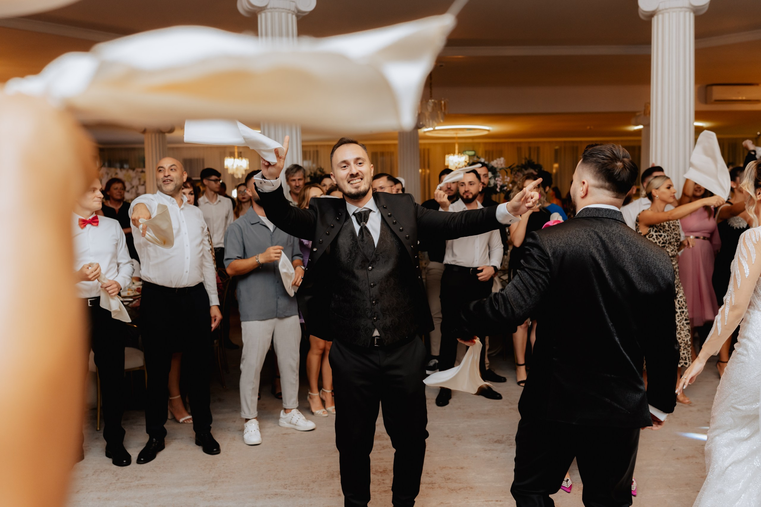 Bianca - Florin | Ramnicu Valcea. Fotografie & Videografie Nunta