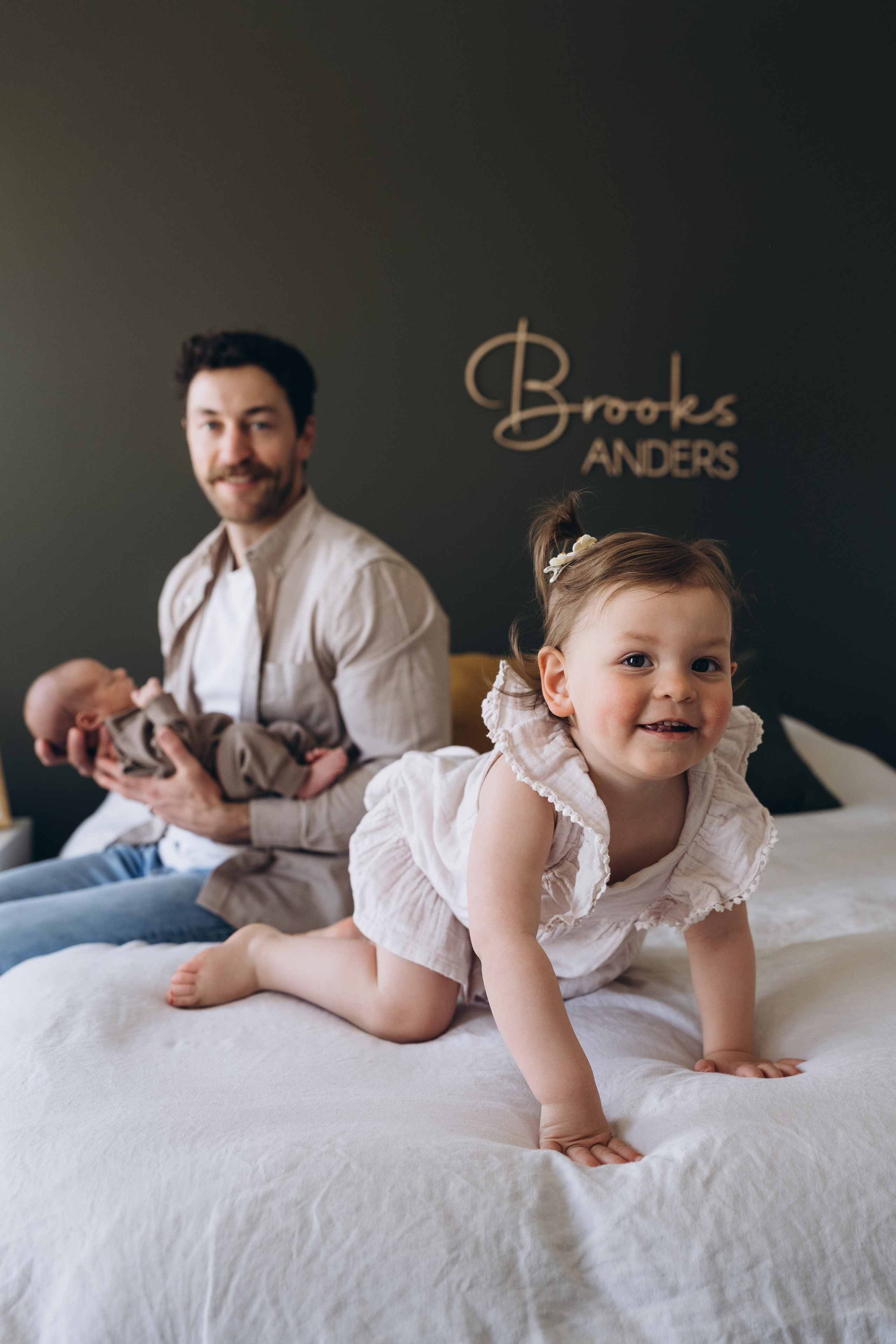 Jess & Fam #2. Calgary Wedding & Lifestyle Photographer — Yevhen Polishchuk