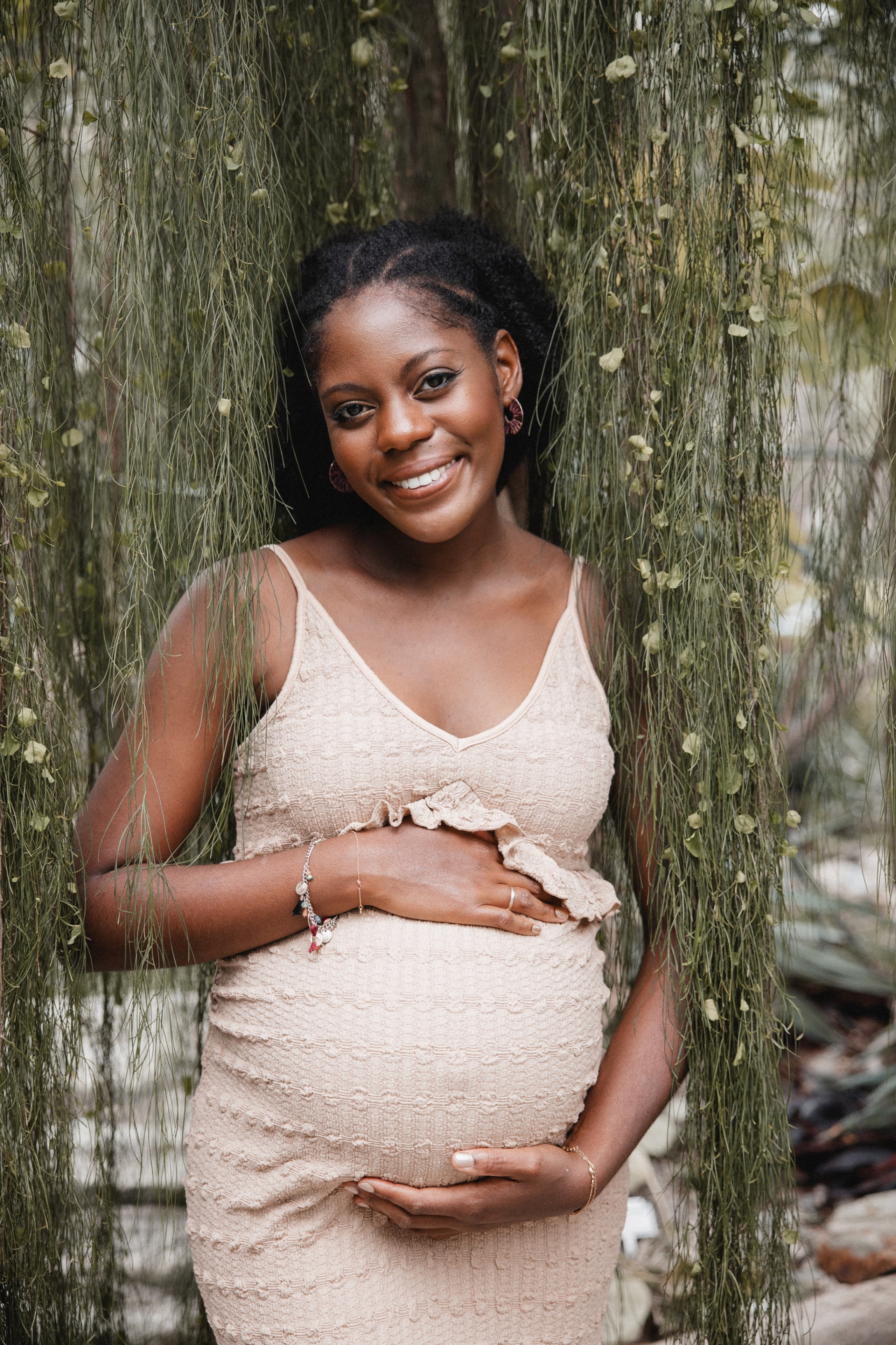 Babybauch Shooting im Botanischen Garten Bochum | Reiche Fotografie. Hochzeitsfotografin Bochum | Halyna Reiche Fotografie NRW