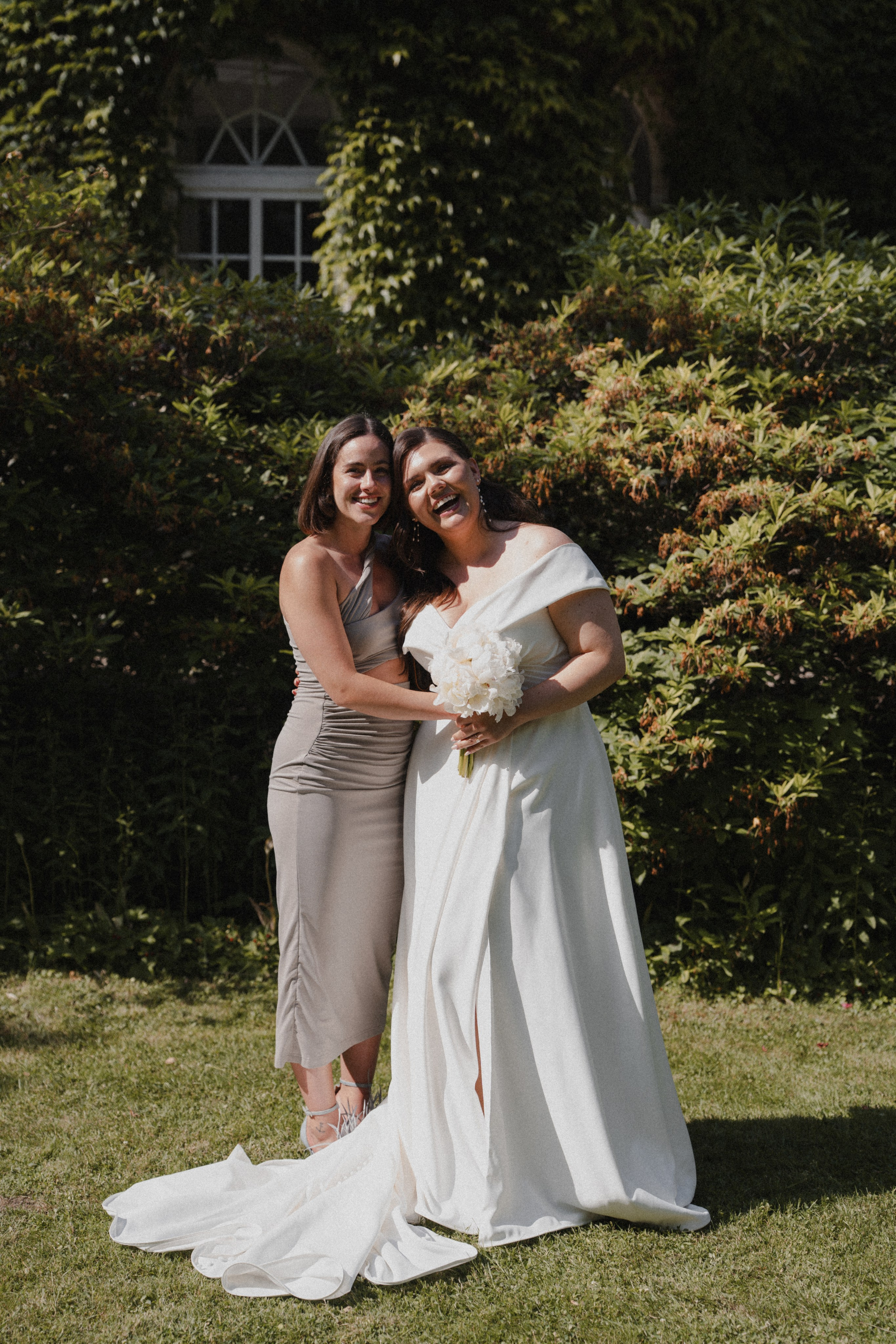 Jessica & Felix I Gesellschaft Harmonie Bochum. Hochzeitsfotografin Bochum | Halyna Reiche Fotografie NRW