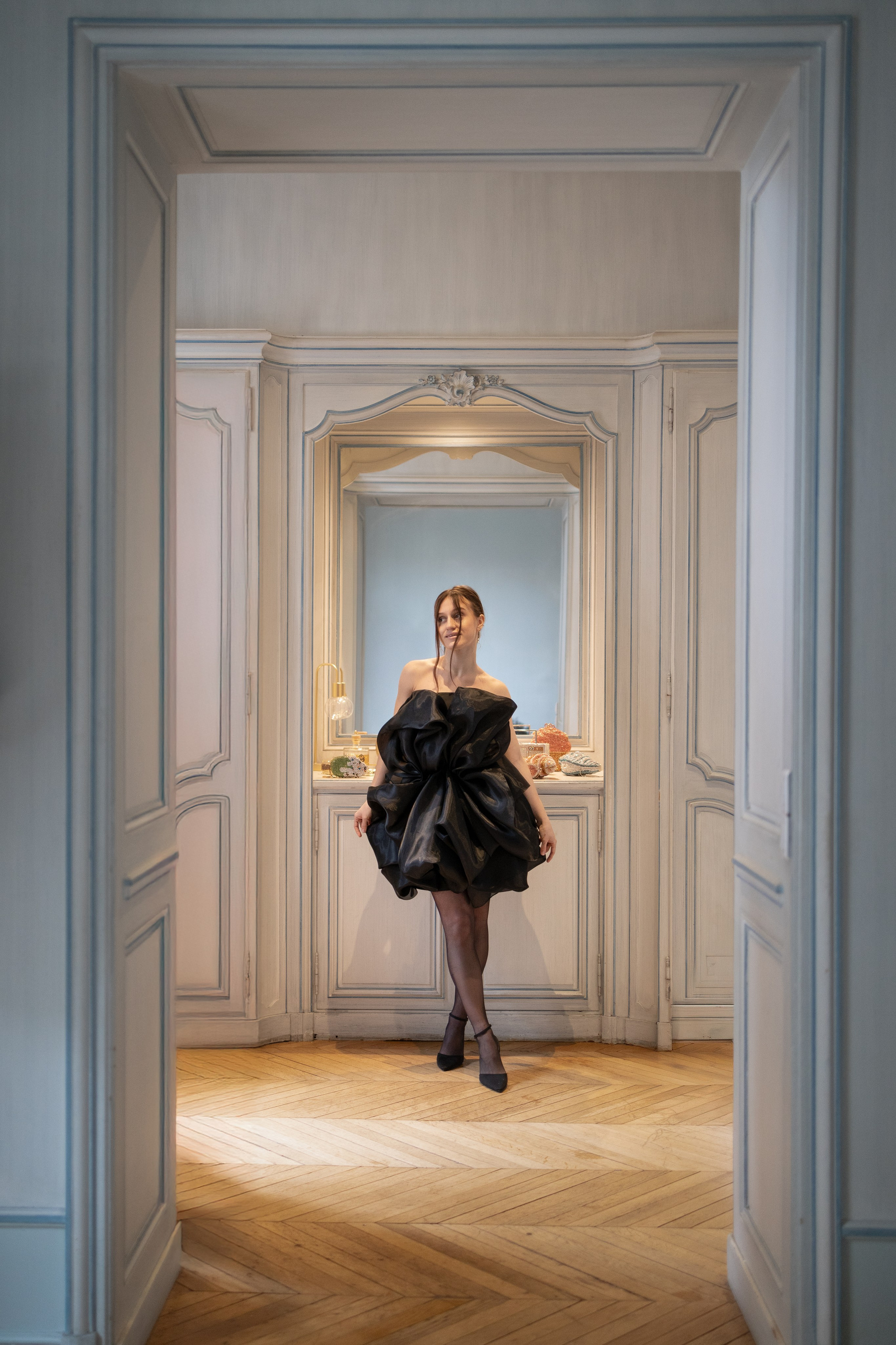 SHOWROOM. Kseniia — Fashion Photographer & Videographer in Paris