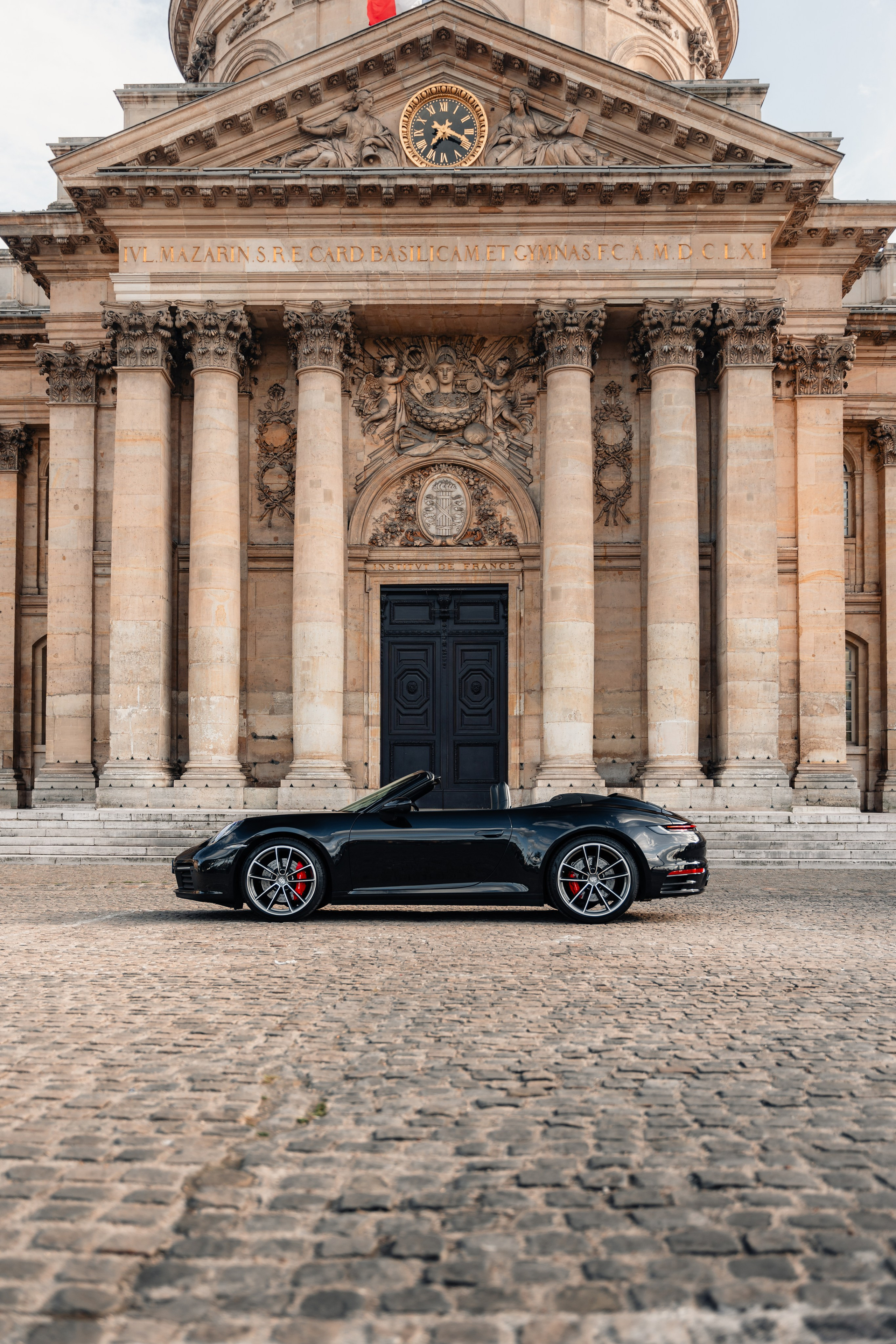 Porsche 911 Carrera 4 S Cabriolet. Photographer in Paris — Vitalii Motruk