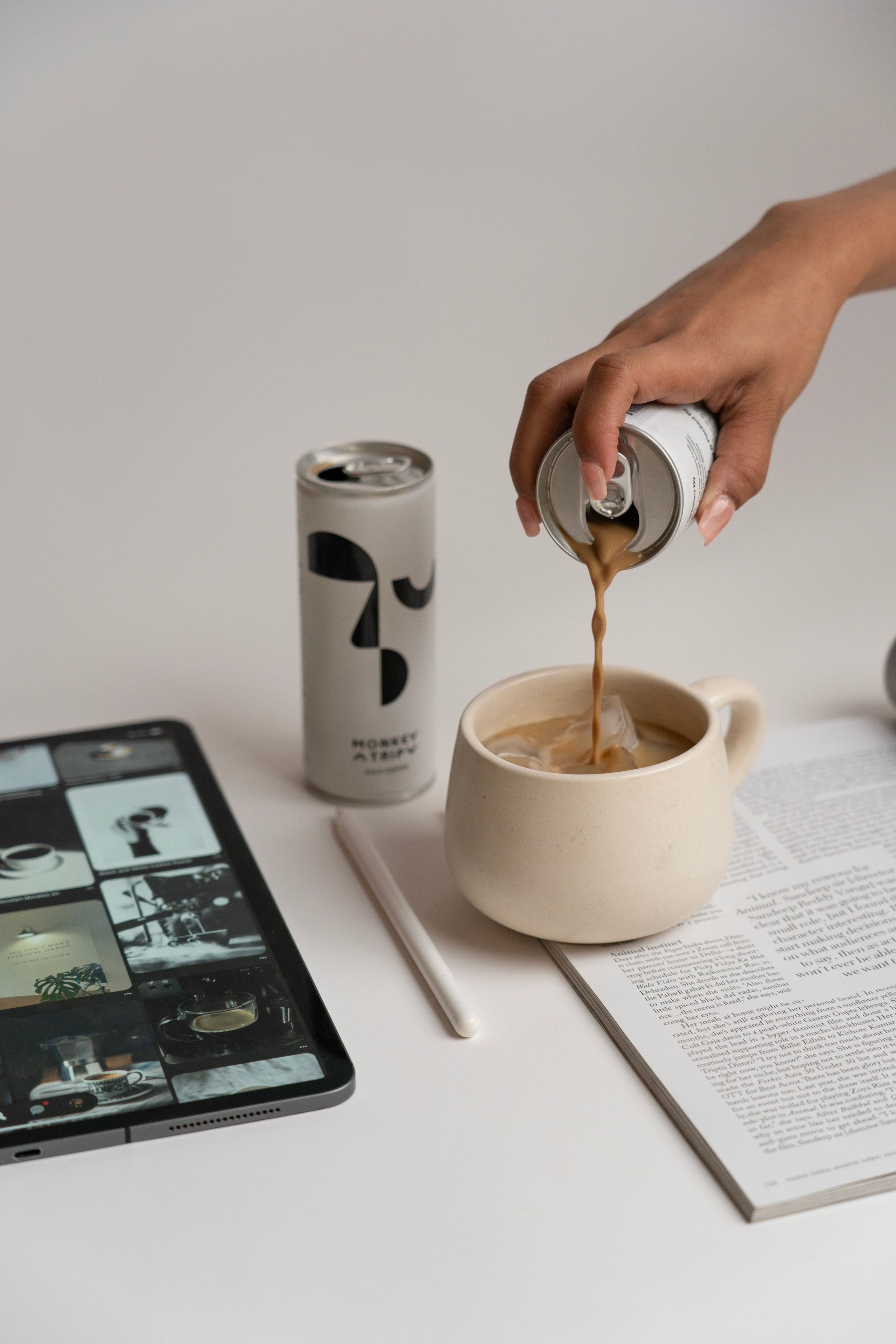 Product Styling for Monkeytrip beverage