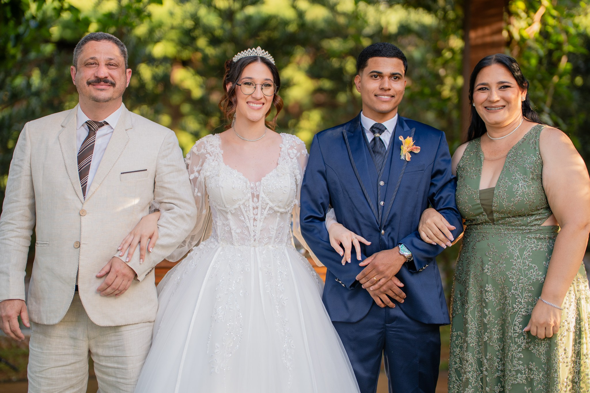 Larissa & Vinicius — Espaço Faveral / Aararaquara. Robson Colaço