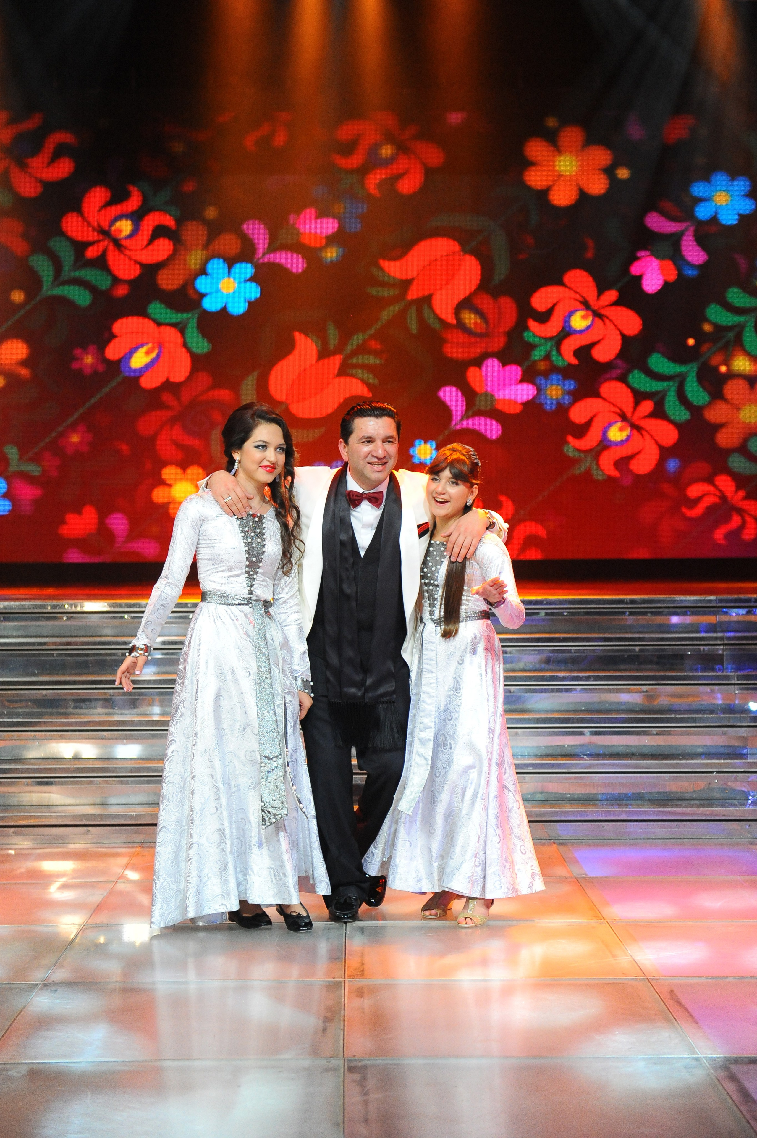 ITZIK & CINDY MONACO 1. Wedding and events photographers Studio Shalom