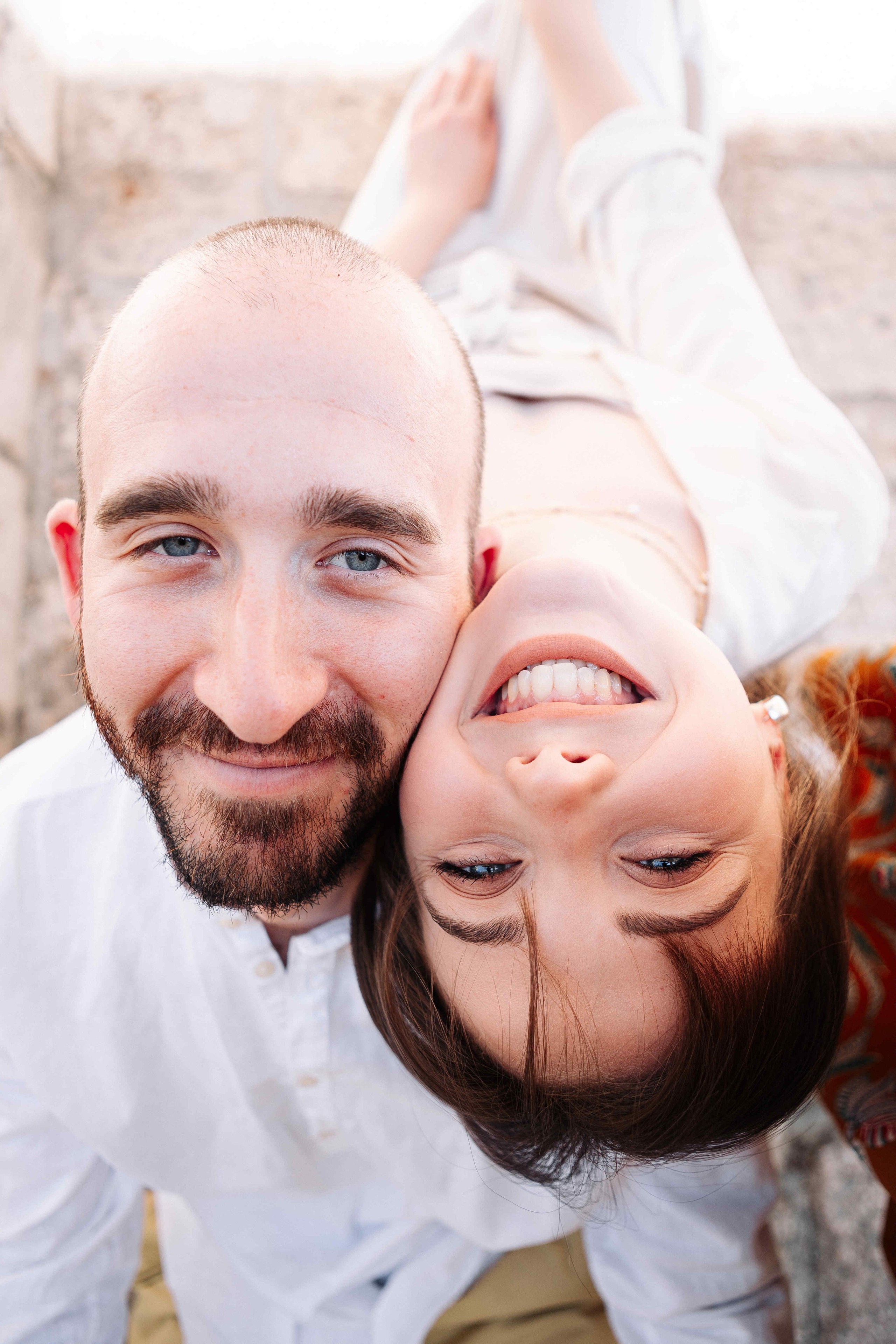 A MONTH AFTER THE WEDDING (morning). PHOTOGRAPHER IN ISRAEL