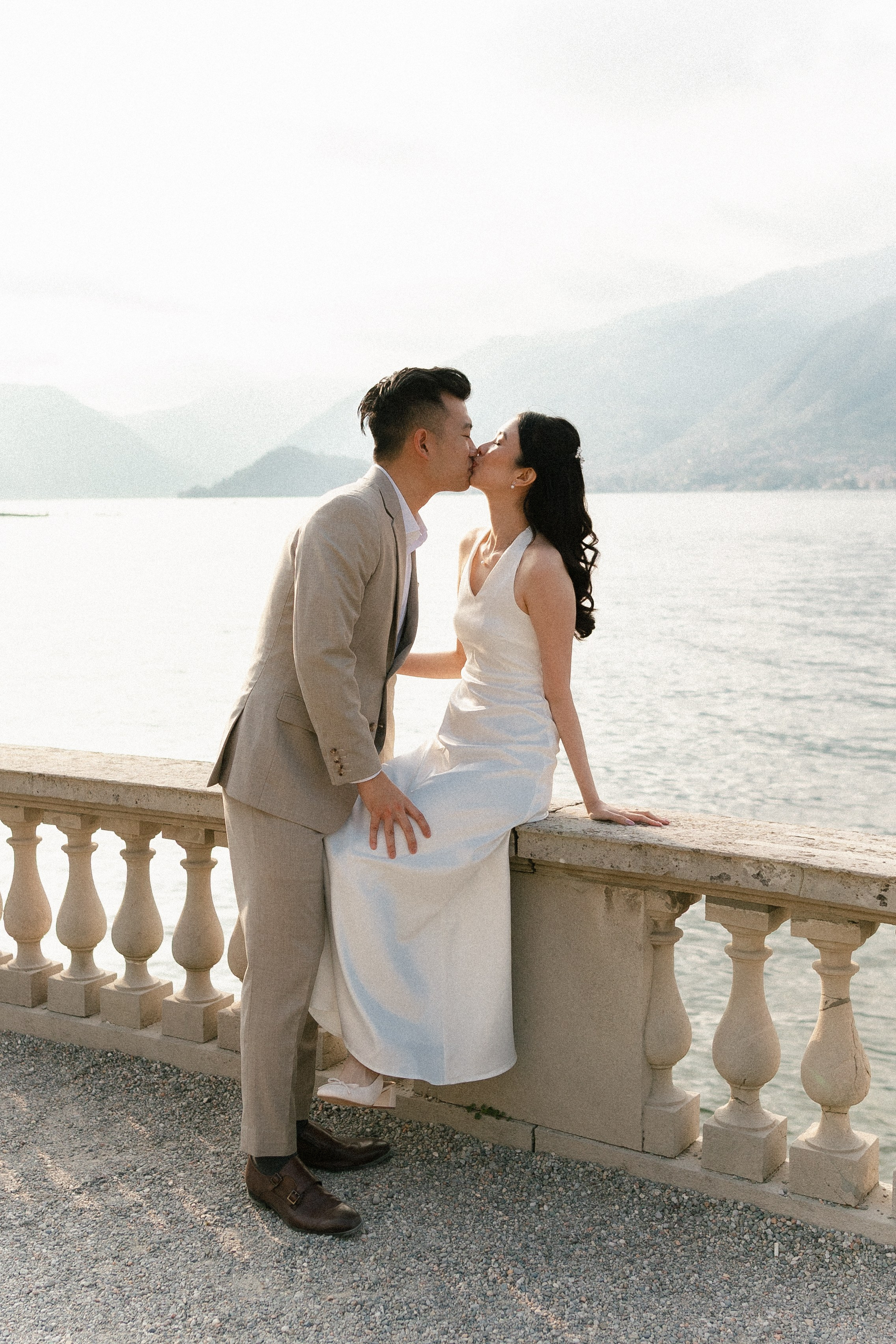 Elopement on Lake Como — Intimate Wedding Photography by Anna Linnik. Photographer in Italy Anna Linnik