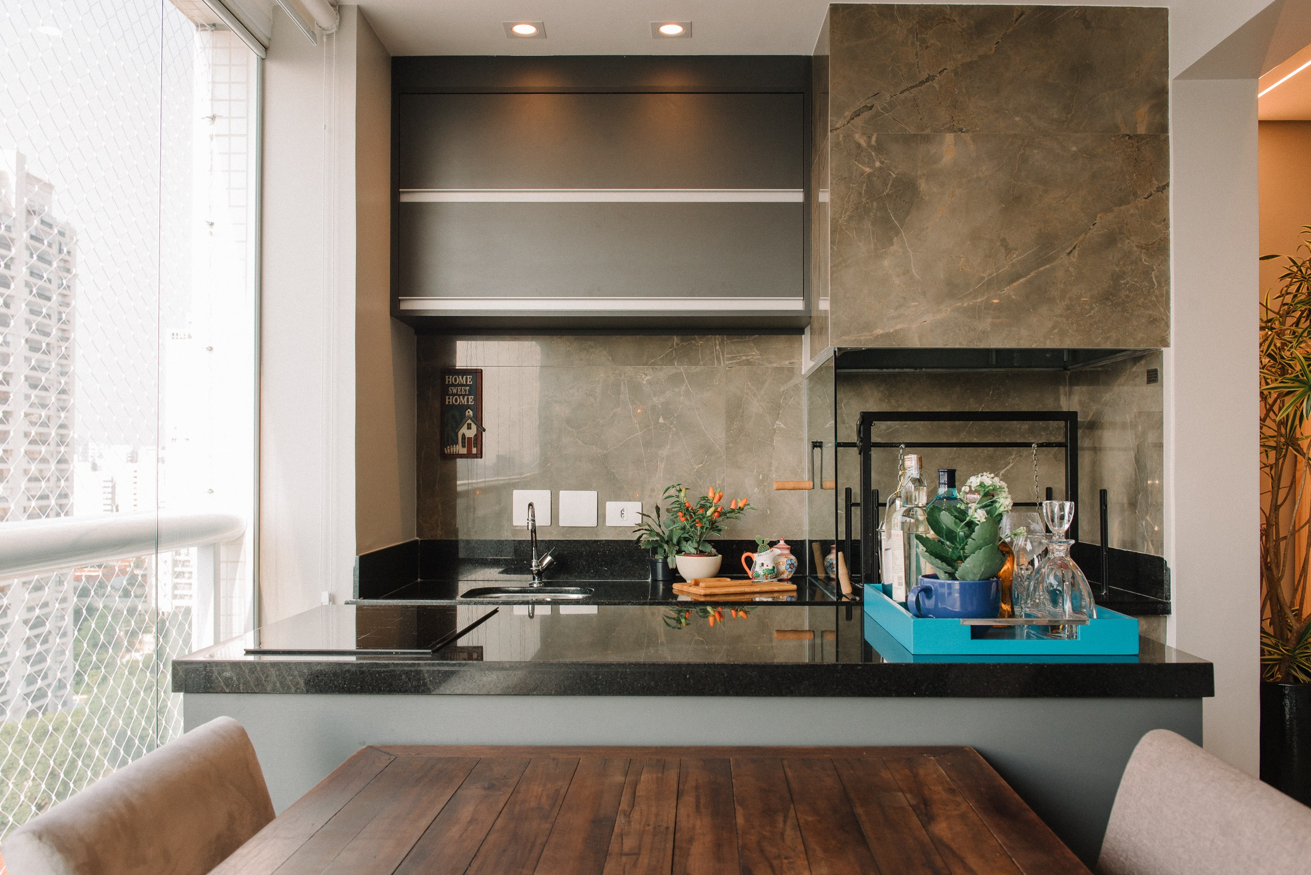 Luara Kuhn. 78 Imagens