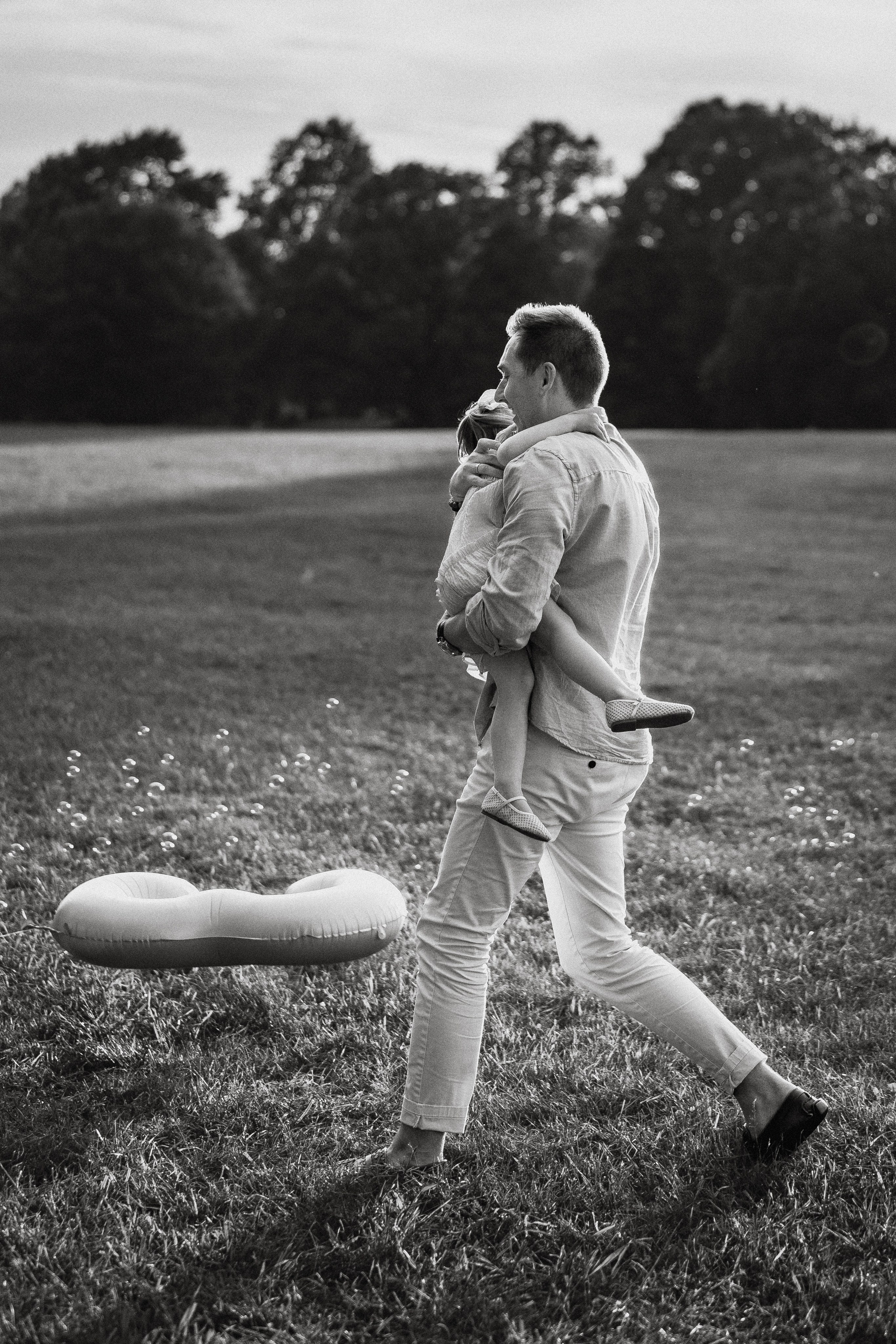 Yana, Sergey, Emma. 3 years outdoor. Wedding and family photographer and videographer PA, NJ, NY, DE, MD