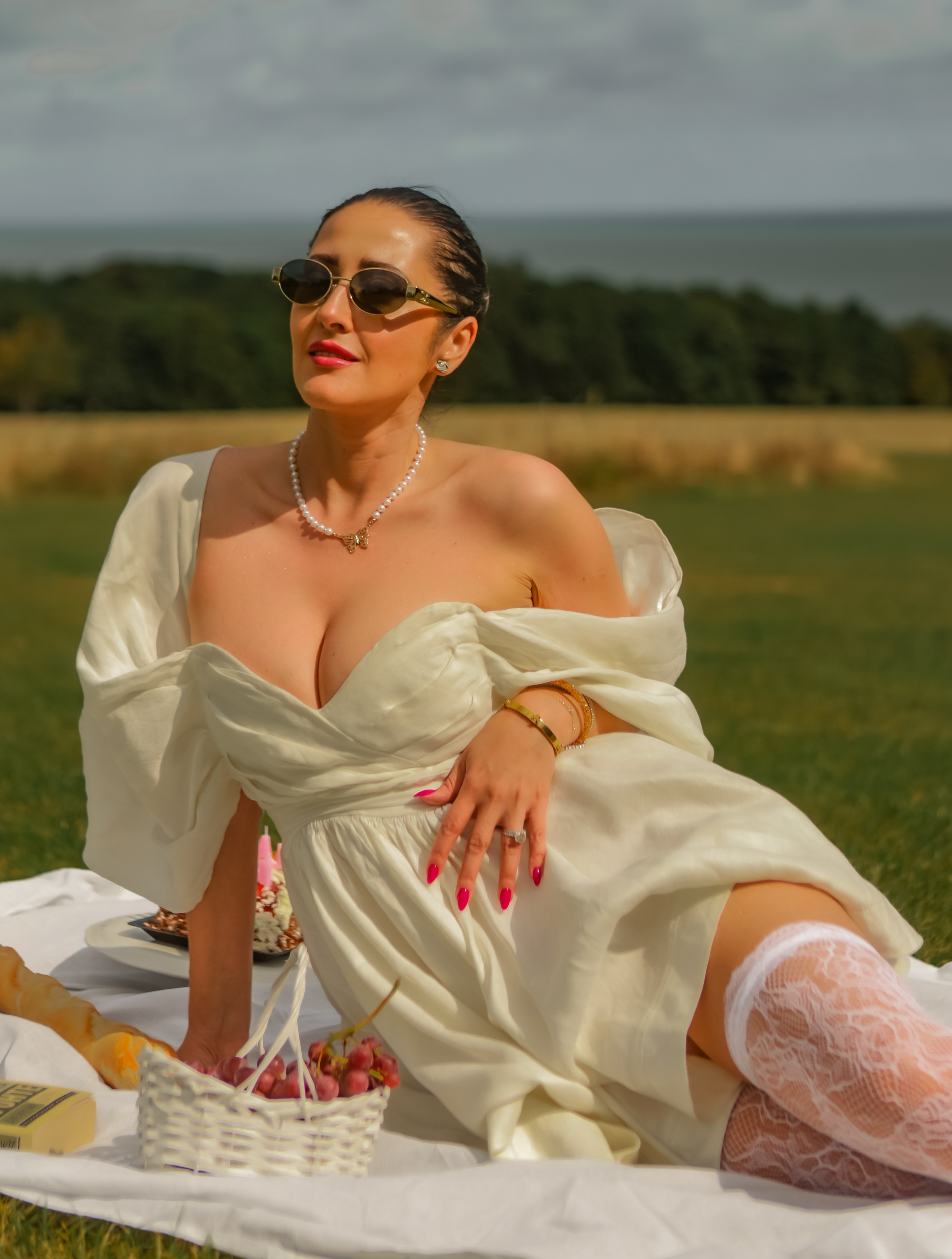 Sunny day at the Castle. Photographer Co Dublin, Balbriggan — Agata Maliseva