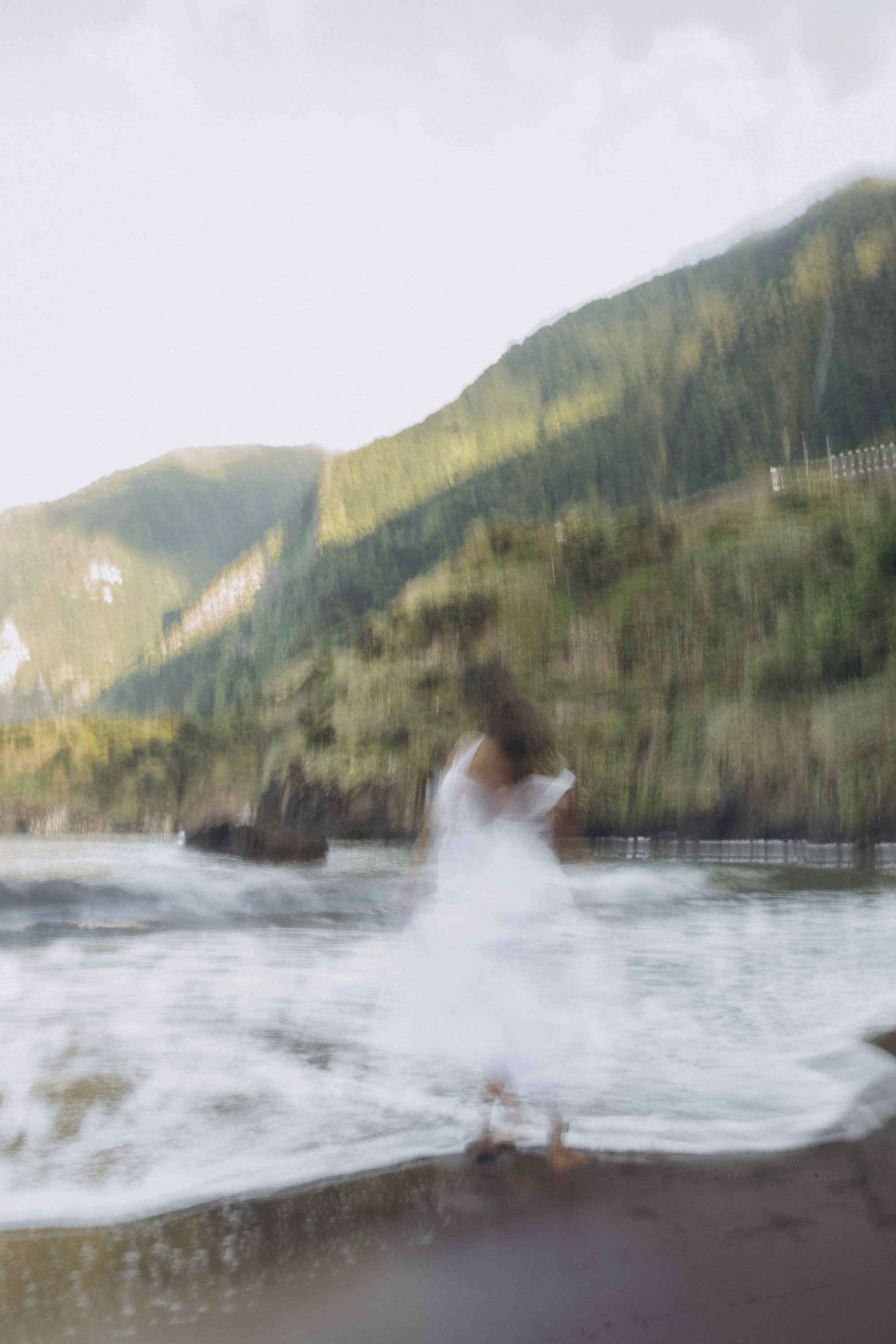 Couple photoshoot in Seixal beach