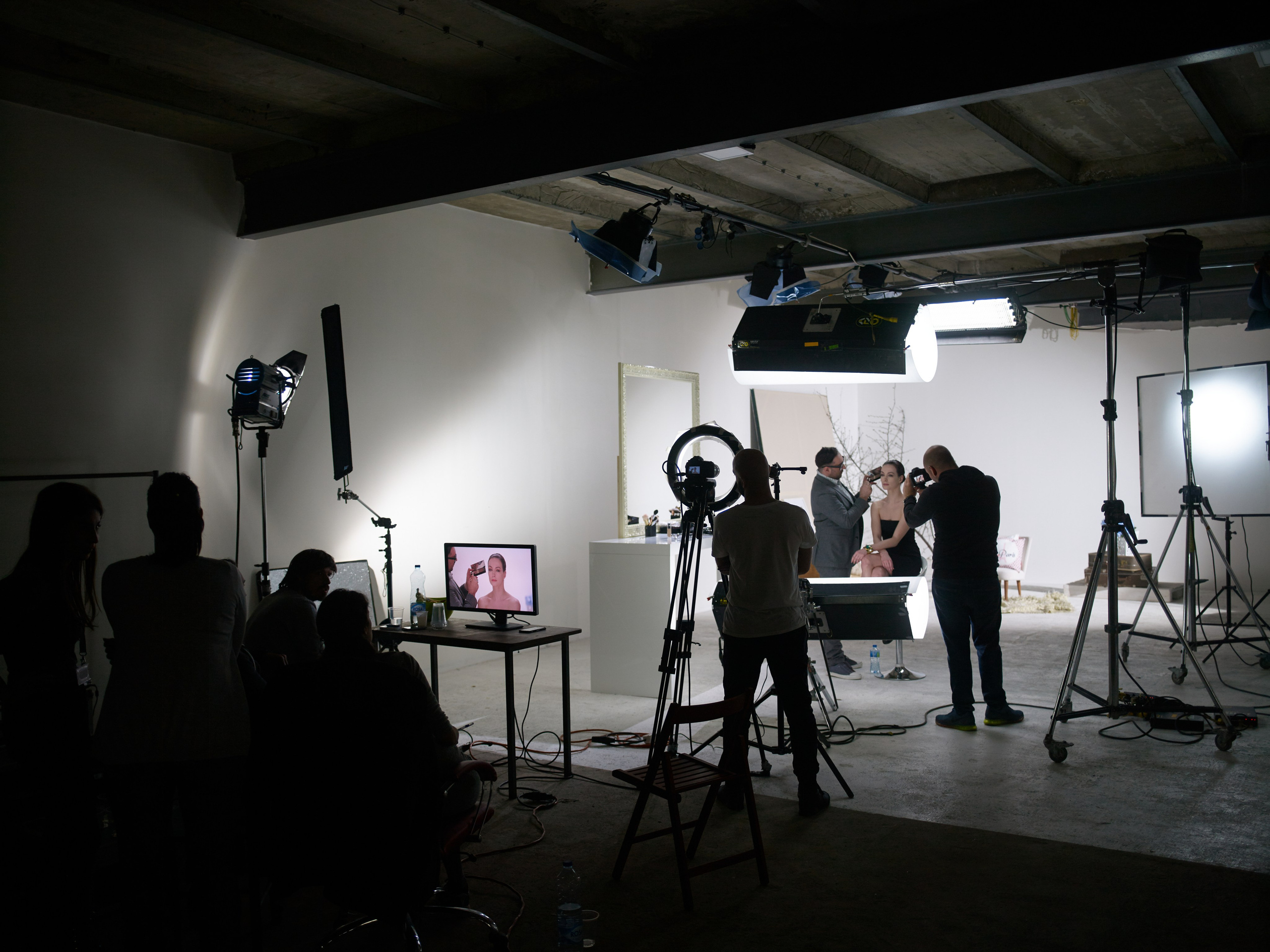 Studio Photogenic. Commercial and studio photographer in Belgrade