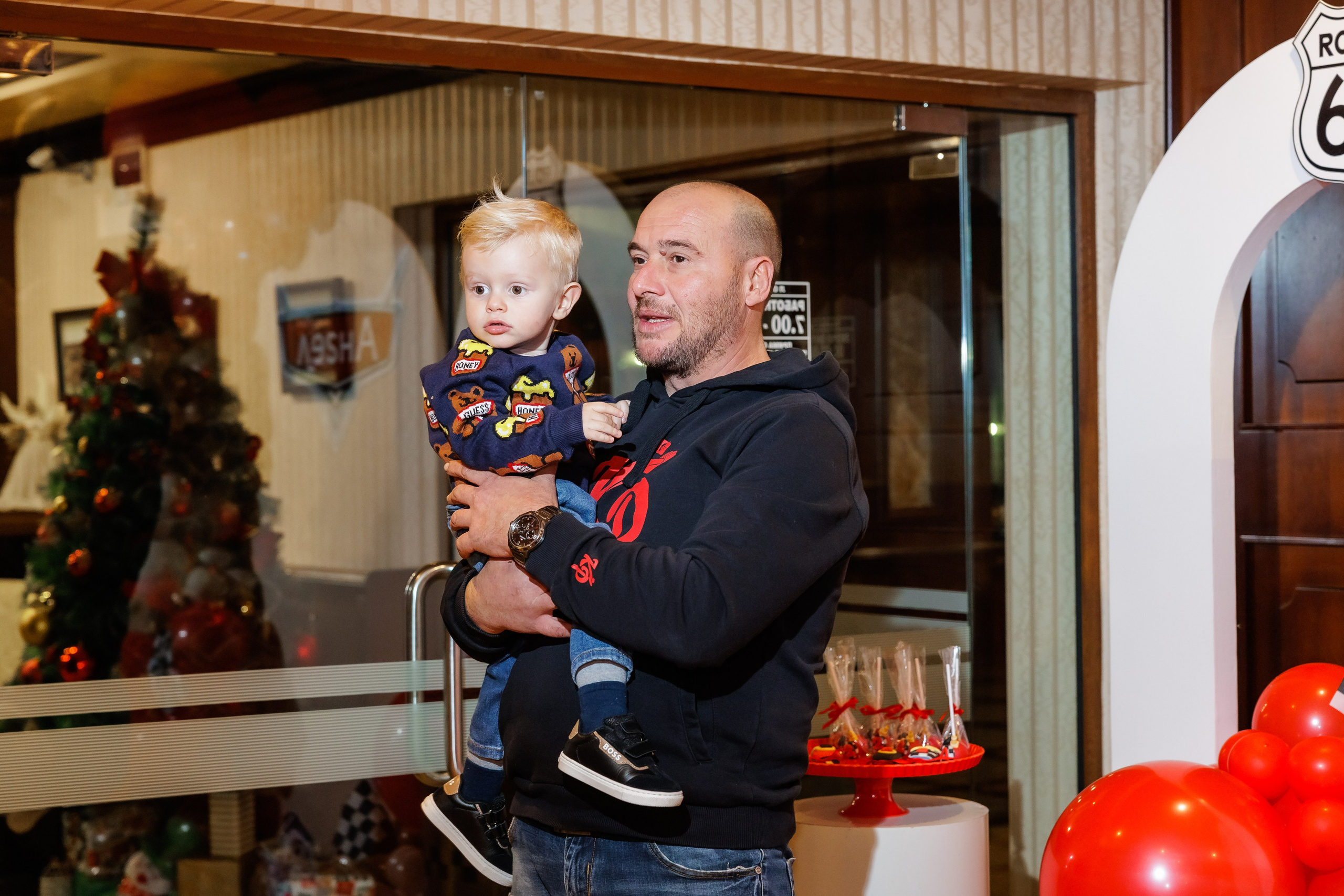 Честит Рожден Ден. Фотограф Ирина Йотова