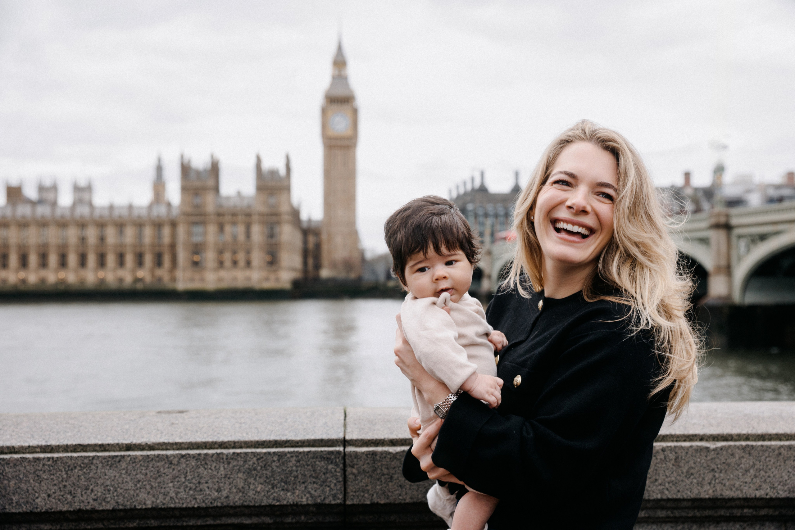 Family Photoshoot at Westminster. LondonPhotoStory — Vacation Photographer in London