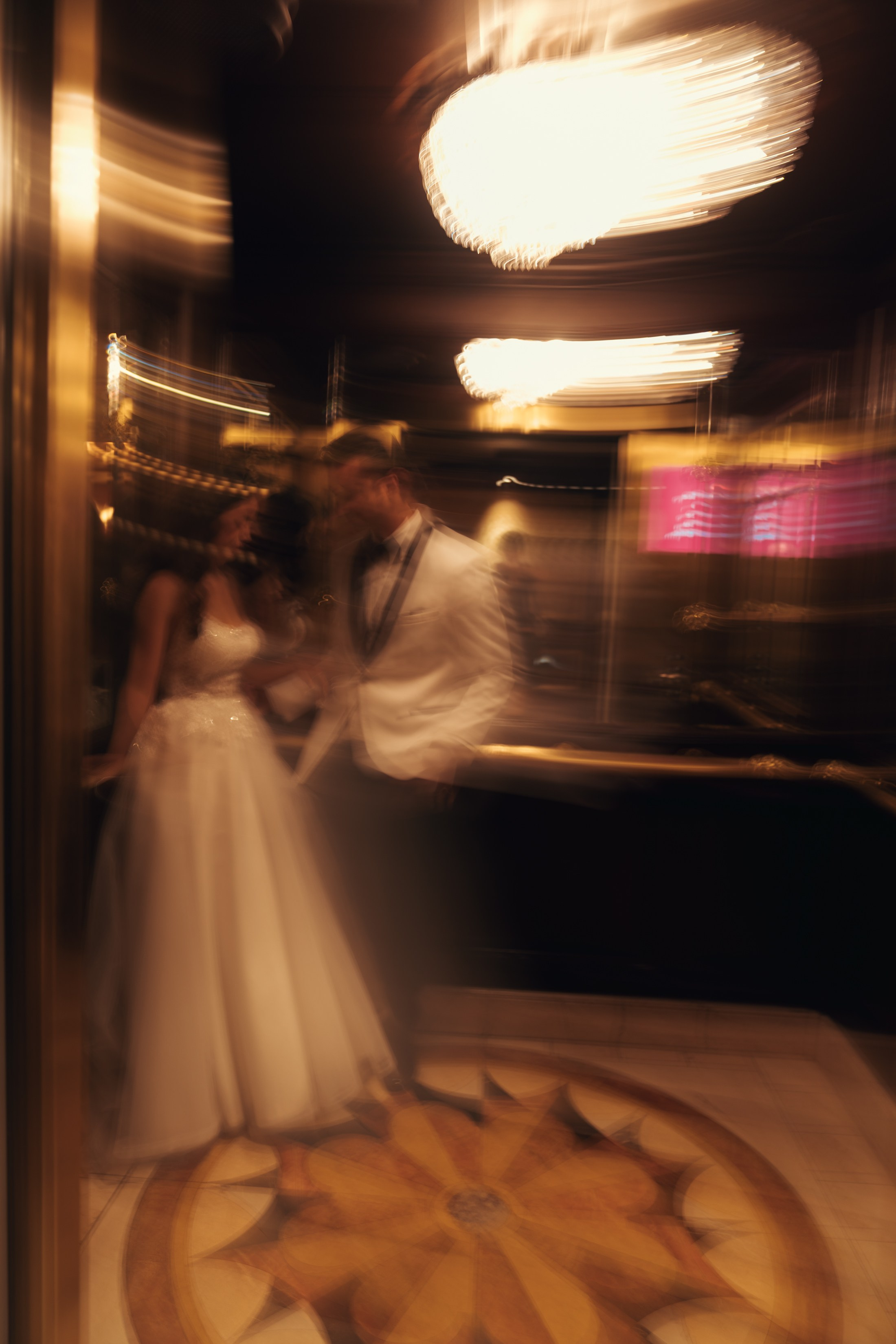 Sahamanta&Justin. Wedding & elopement photographer Viktoriya Kravtsov. Las Vegas