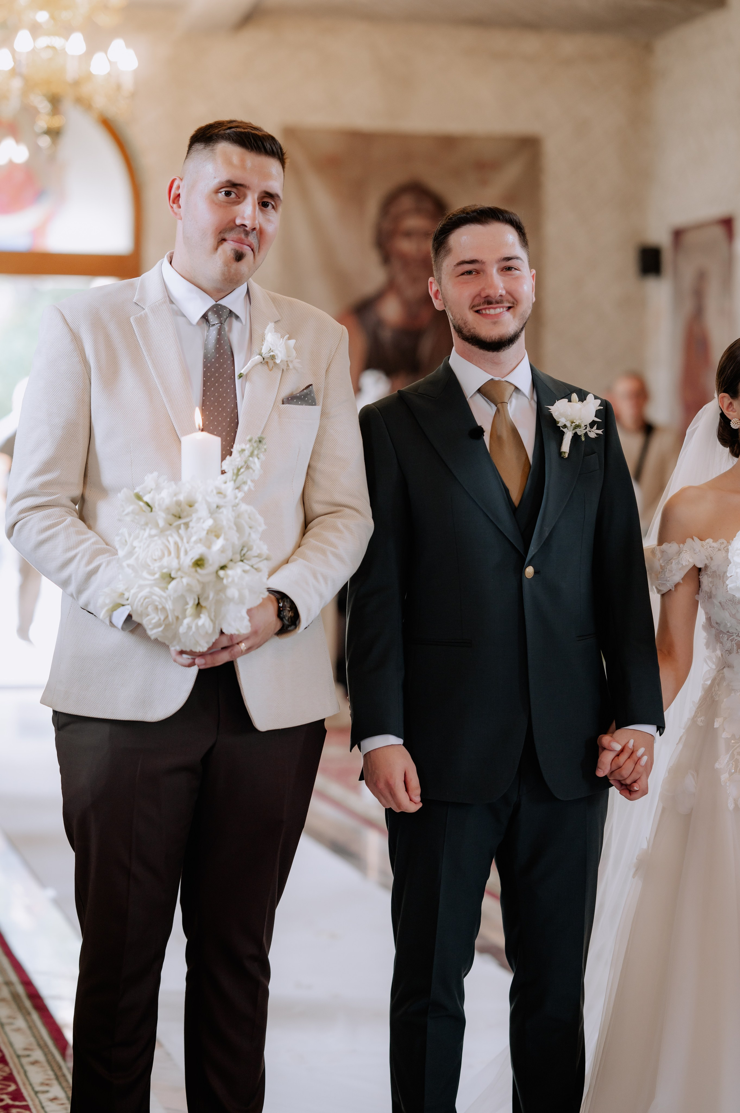 Nunta la Hotel Capitol Iasi. Proud Vision Weddings | Wedding Photography & Film — Servicii profesionale Foto Video Nunta Iasi