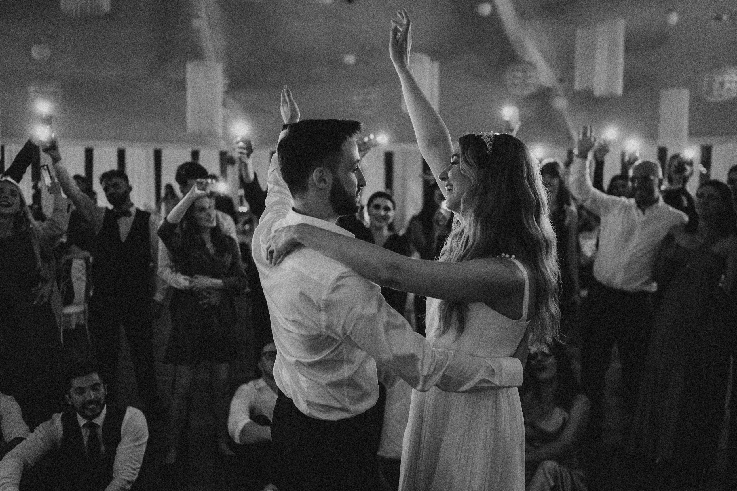 Madalina + Cosmin | Wedding day. Proud Vision Weddings | Wedding Photography & Film — Servicii profesionale Foto Video Nunta Iasi