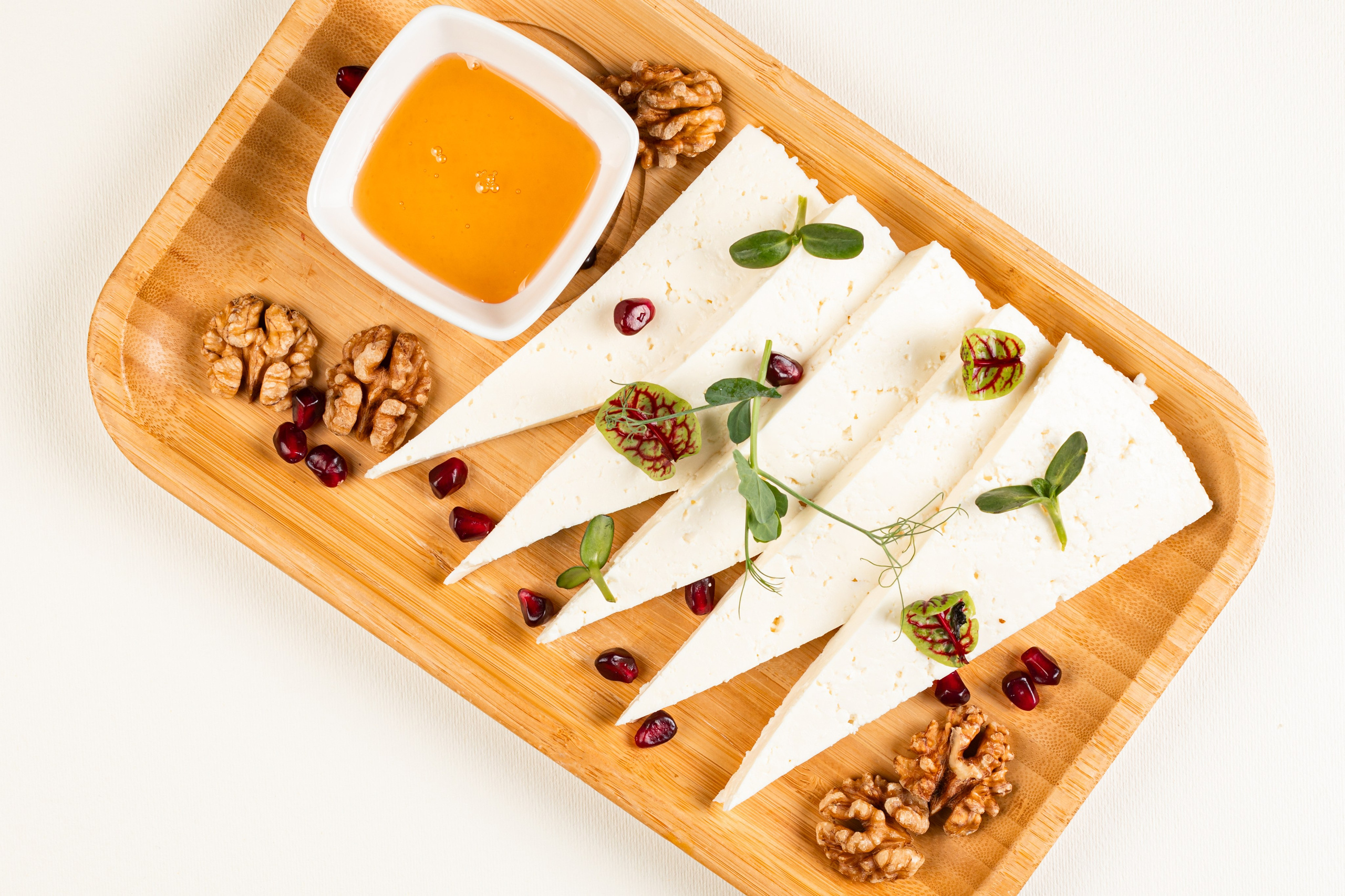 Niko Bishkek — фуд-фотосъёмка блюд грузинской кухни для меню. Фотограф в Бишкеке Оксана Шувалова