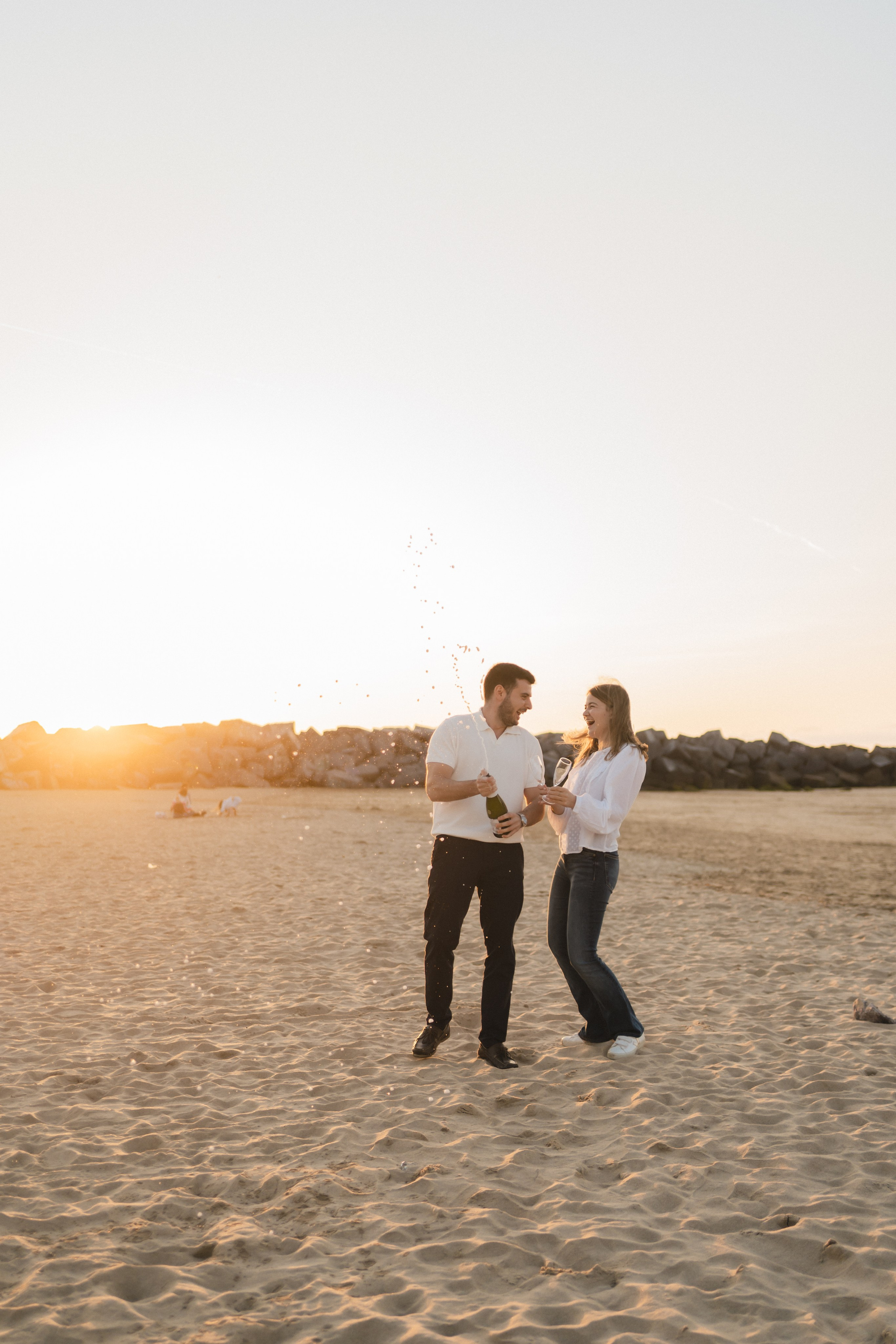 Elegancia y alegría familiar. Boda de Andrés y Lucía en San Sebastián. Holigood foto y video reportaje de bodas en San Sebastián y Europa