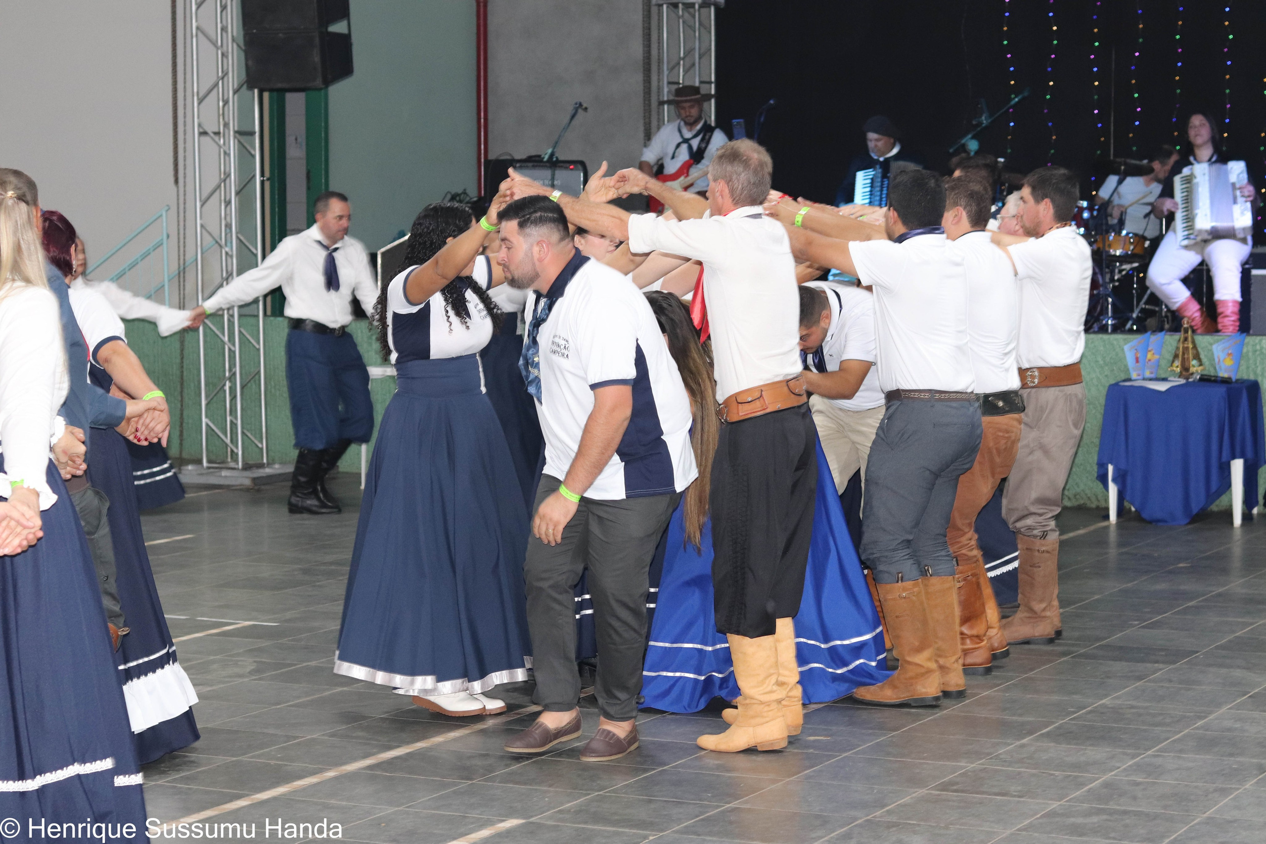 Formatura Curso de Dança Inovação Campeira. Handa Produções
