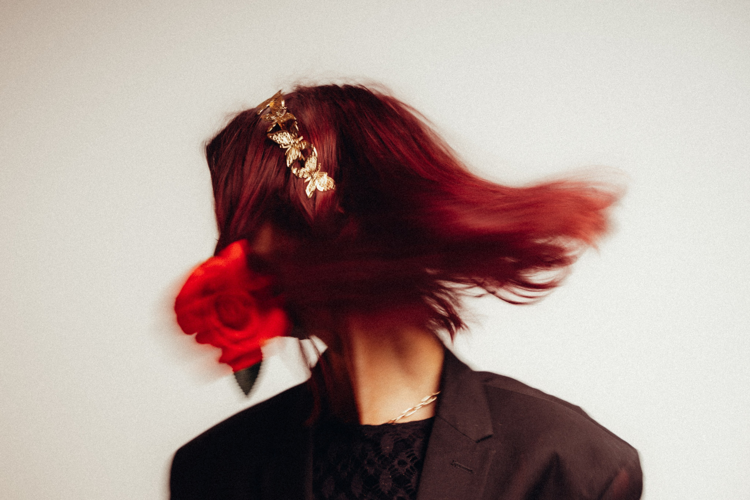 Indywidualna Sesja. Fotograf Katowice – sesje indywidualne, rodzinne, ślubne