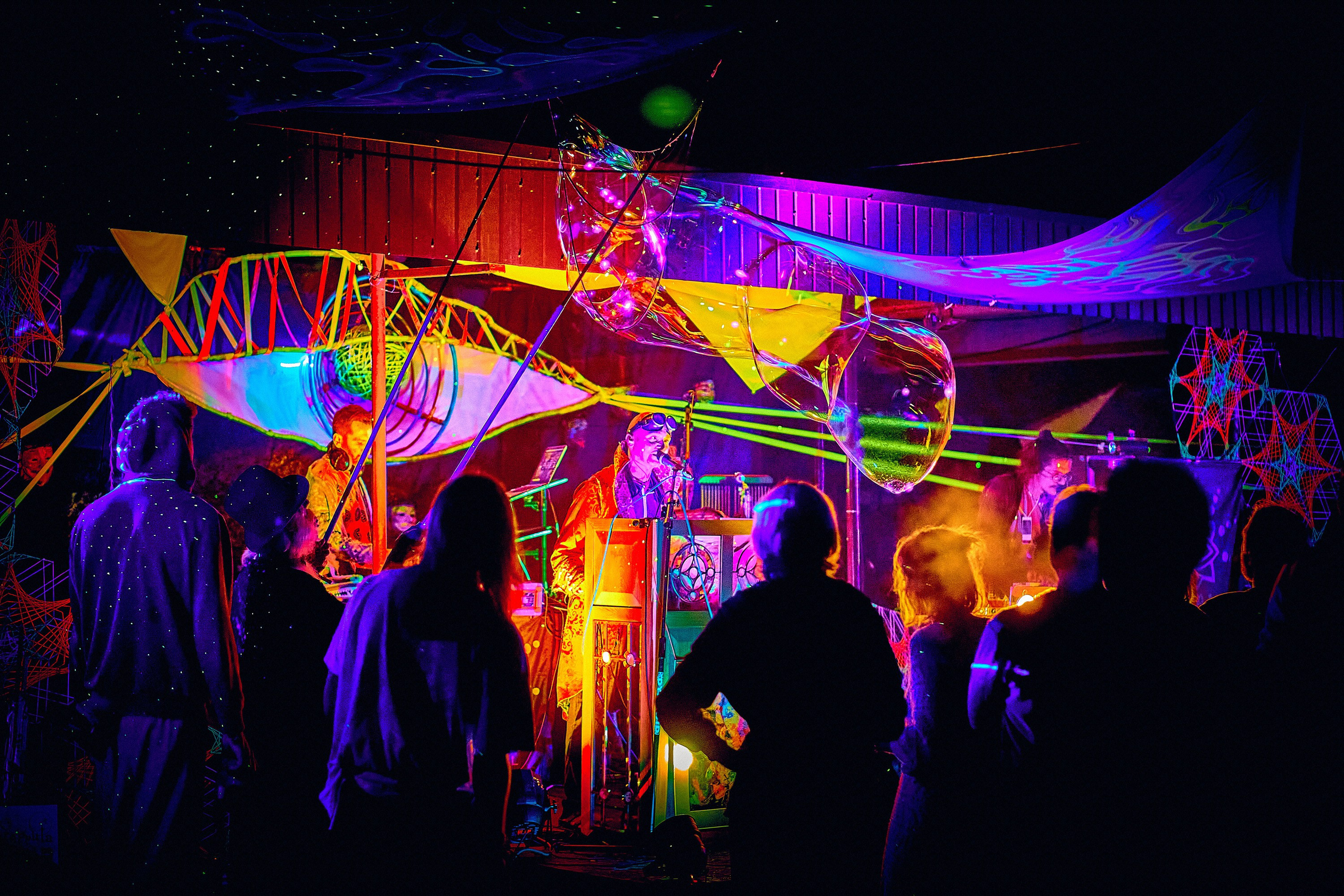 Kosmiczny koncert zespołu SPACEBOY na Organic Festival 2021. Andriej Szypilow - Fotografia & Wideografia