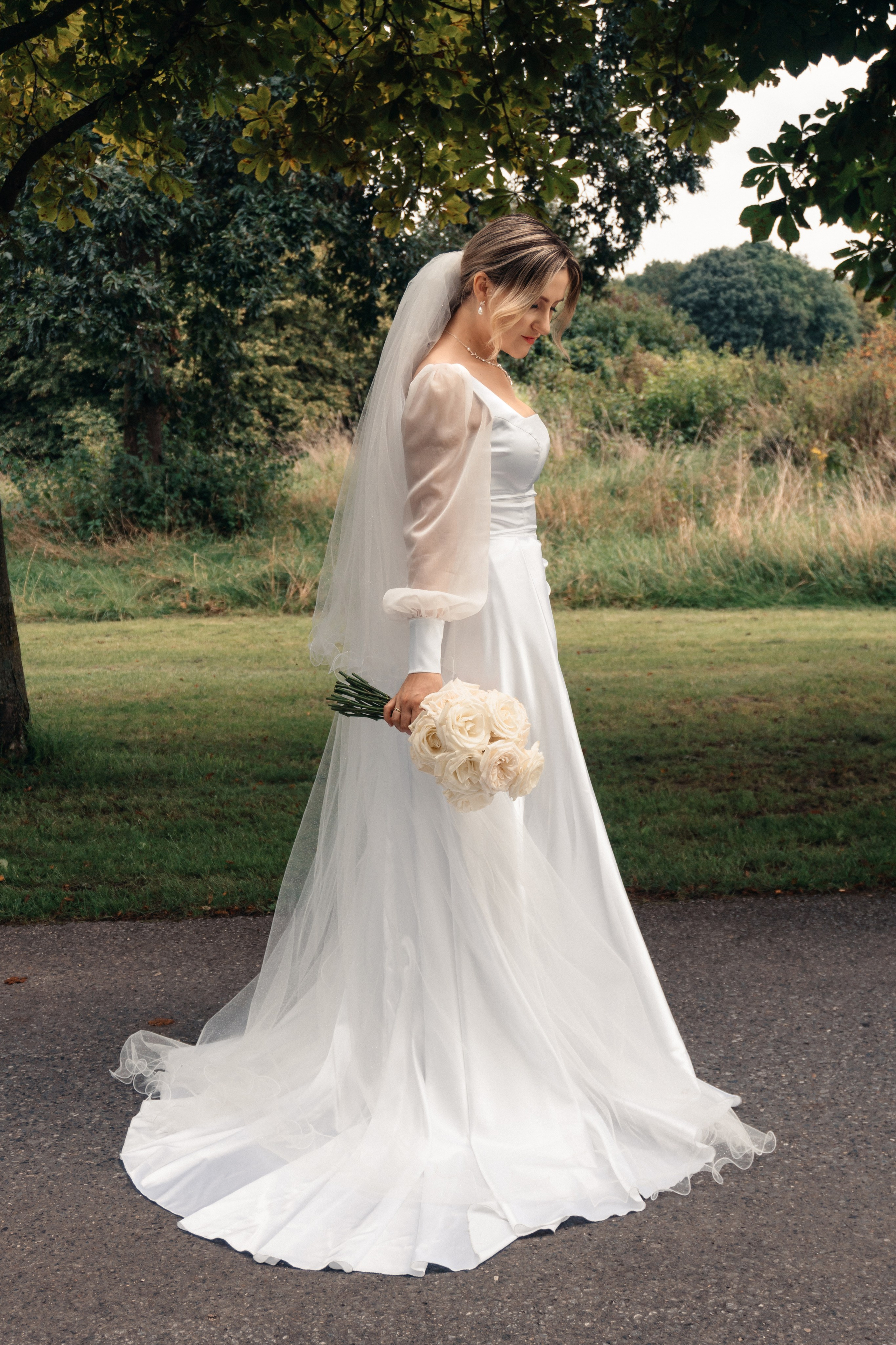 D & M im Restaurant Elfrather Mühle. Wedding Photographer Germany