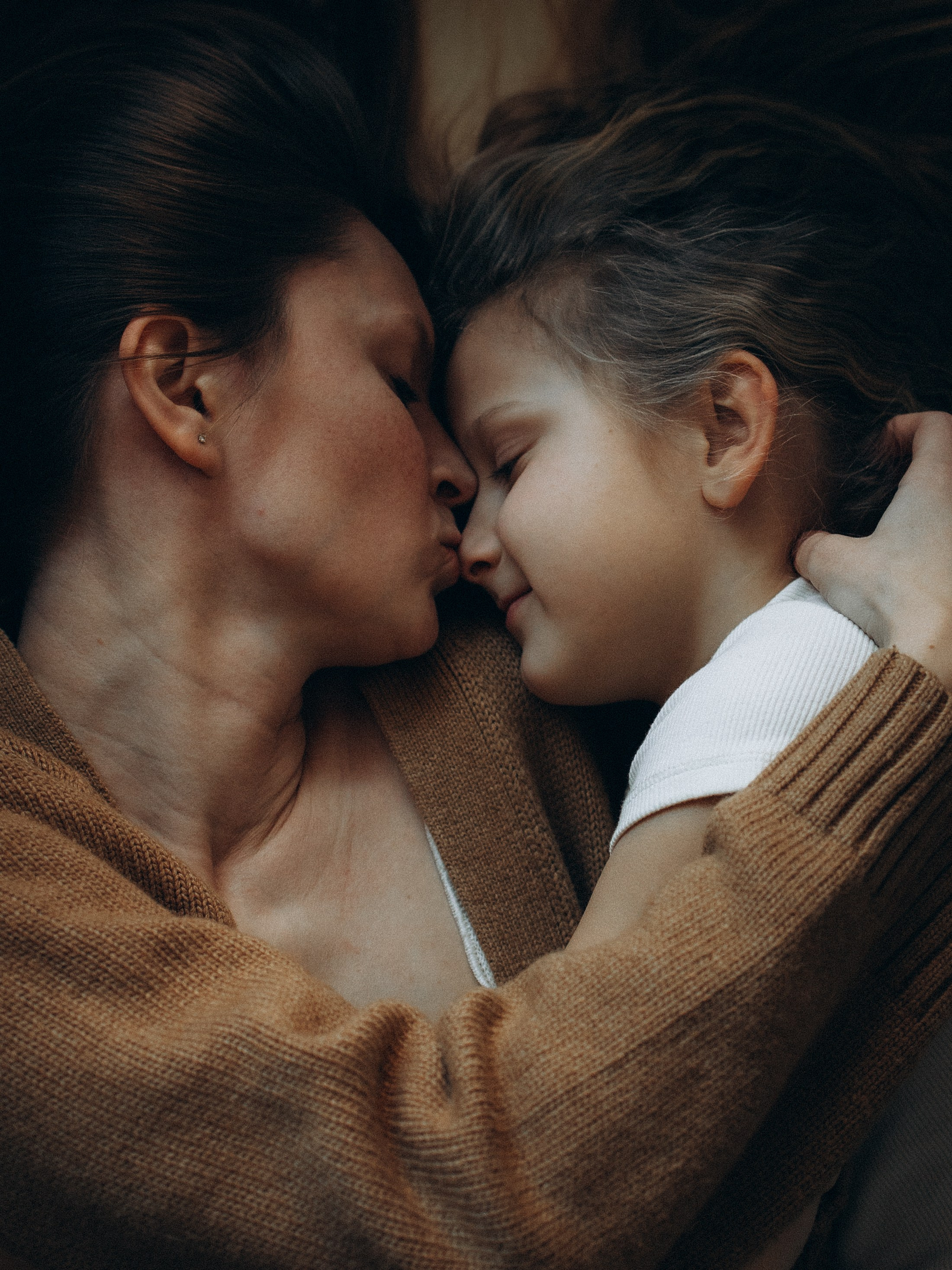 Victoria’s family. Kristina, portrait and family photographer in Helsinki