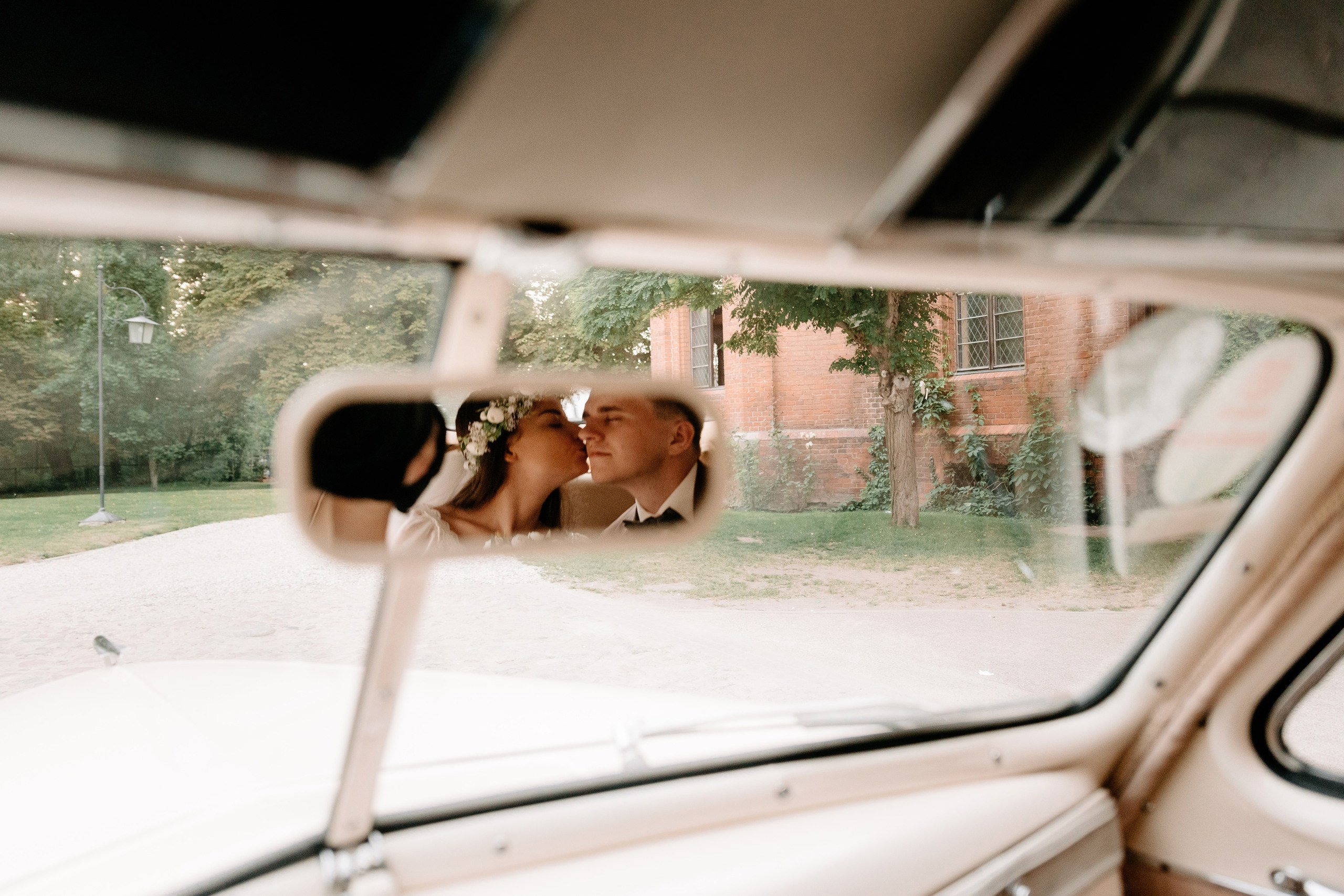 Laura ♡ Marcin. Fotograf Ślubny Warszawa - Sesje Biznesowe Rodzinne Eventy