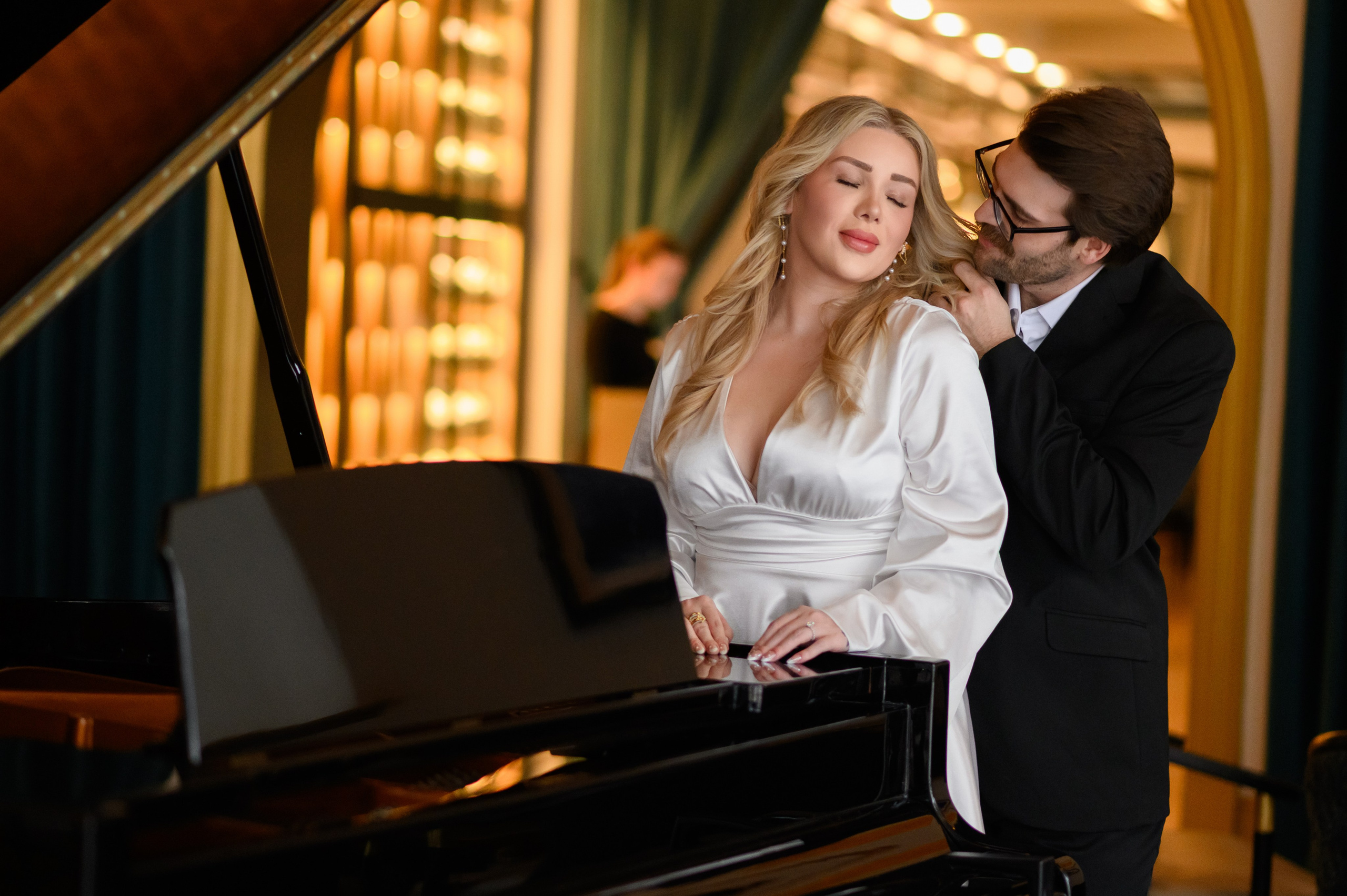 Date Night Session — Pizza + Champagne + You. Wedding photographer in Orlando, Boston & New York Anderson Marques